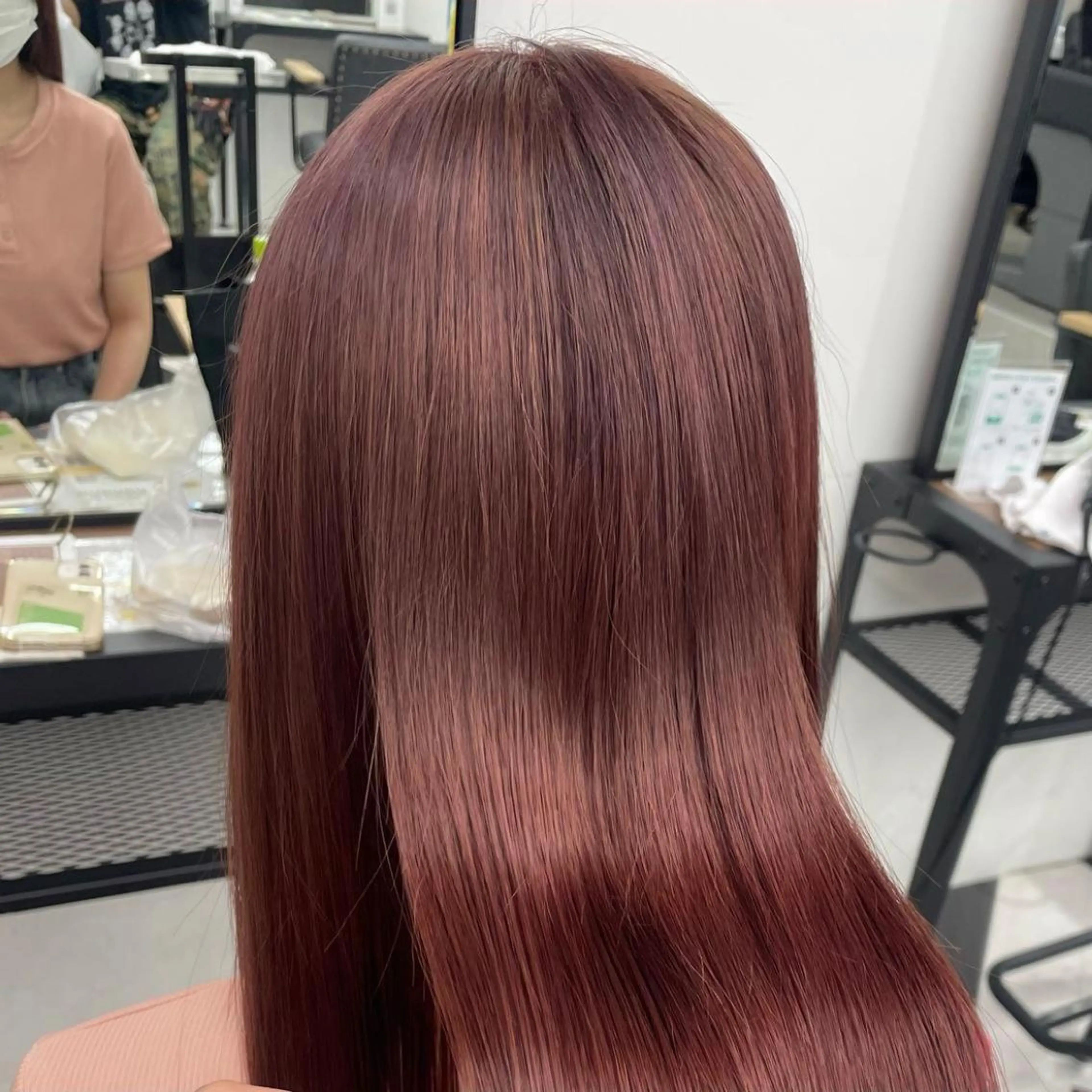 セミロング カラー パーマ ヘアアレンジ メンズ キッズ ネイル マツエク・マツパ アイブロウ mona/ ストレートスタイル✨のヘアスタイル