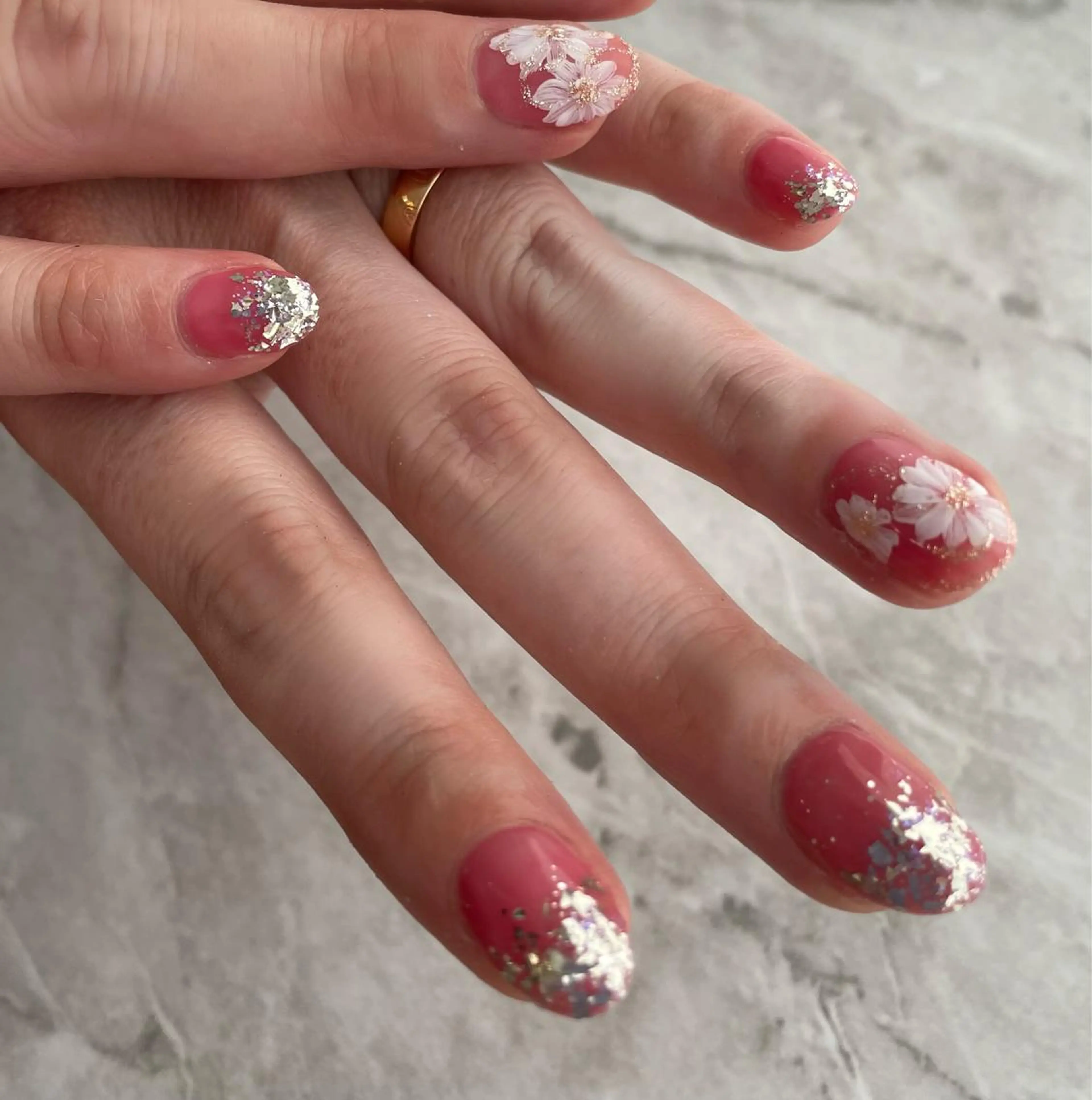 ネイル アートネイル フラワーネイル ラメ(グリッター) ピンク シルバー Lakalani ネイルボディHaruのエステ・リラクイメージ