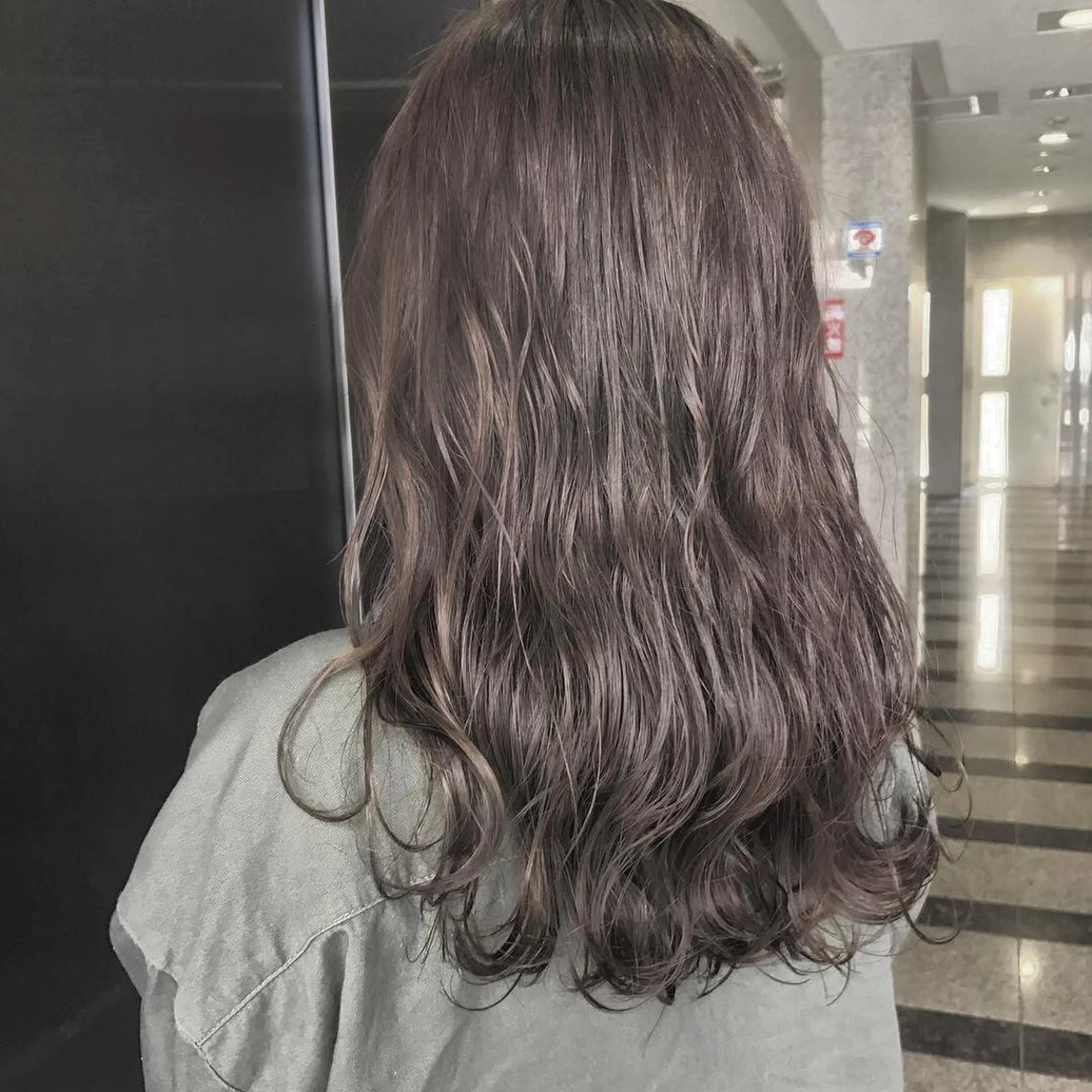 ロング カラー バイオレットカラー ヘアカラー 八谷 将平のヘアスタイル