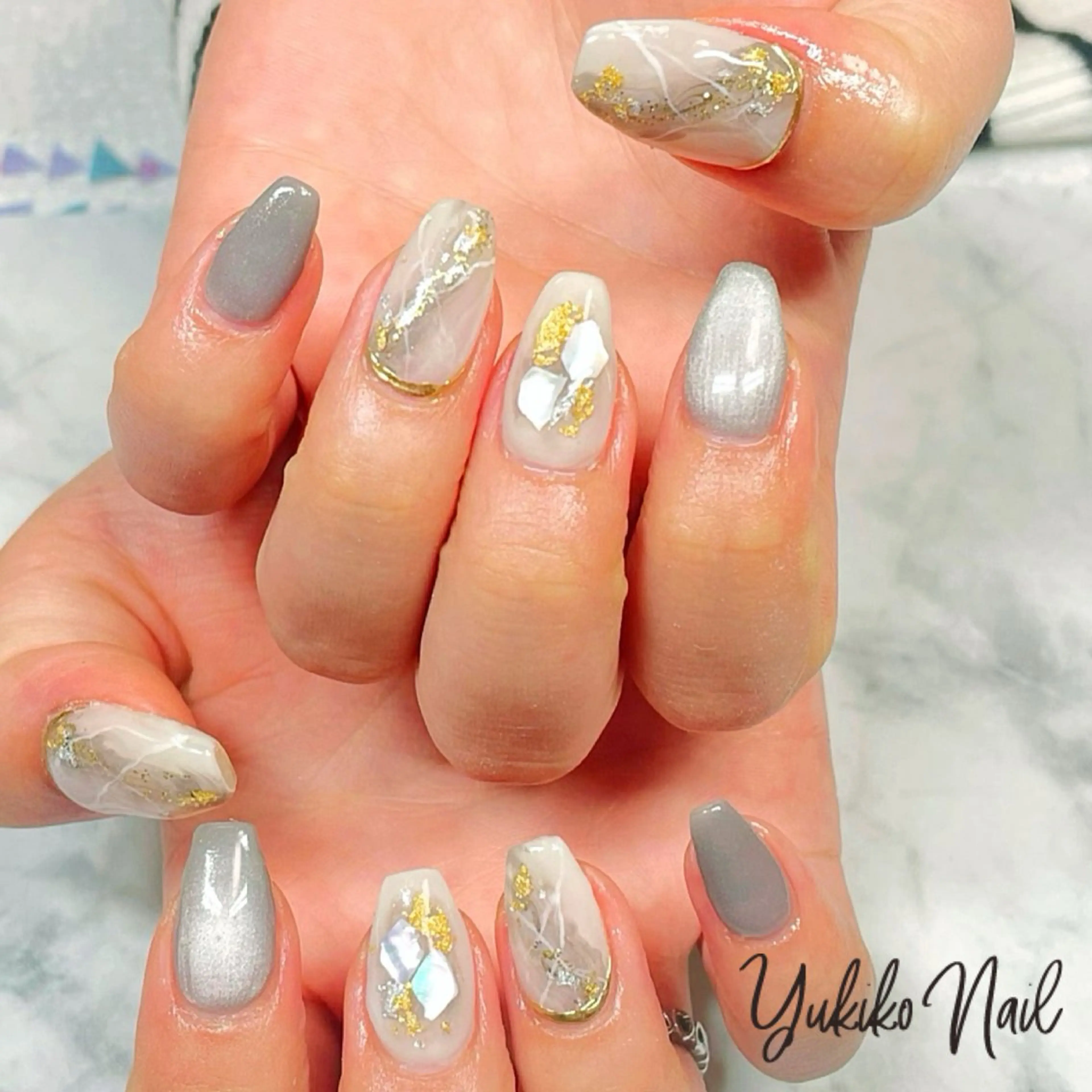 ネイル 大理石ネイル(マーブル) ニュアンスネイル ハンドネイル ユキコ ネイルのネイルデザイン