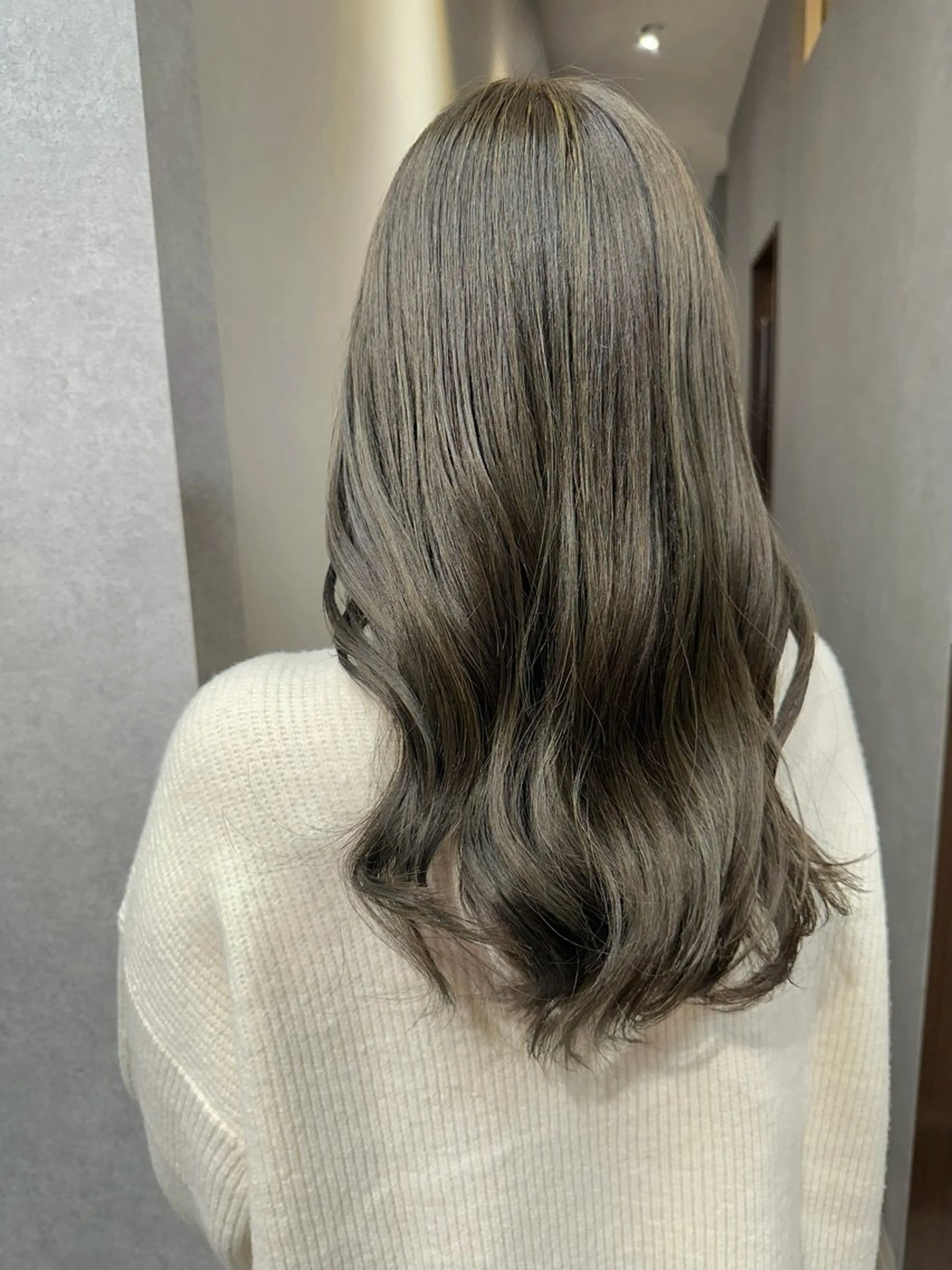 セミロング ヘアカラー 🎀Daisy🎀 はやしれいのヘアスタイル