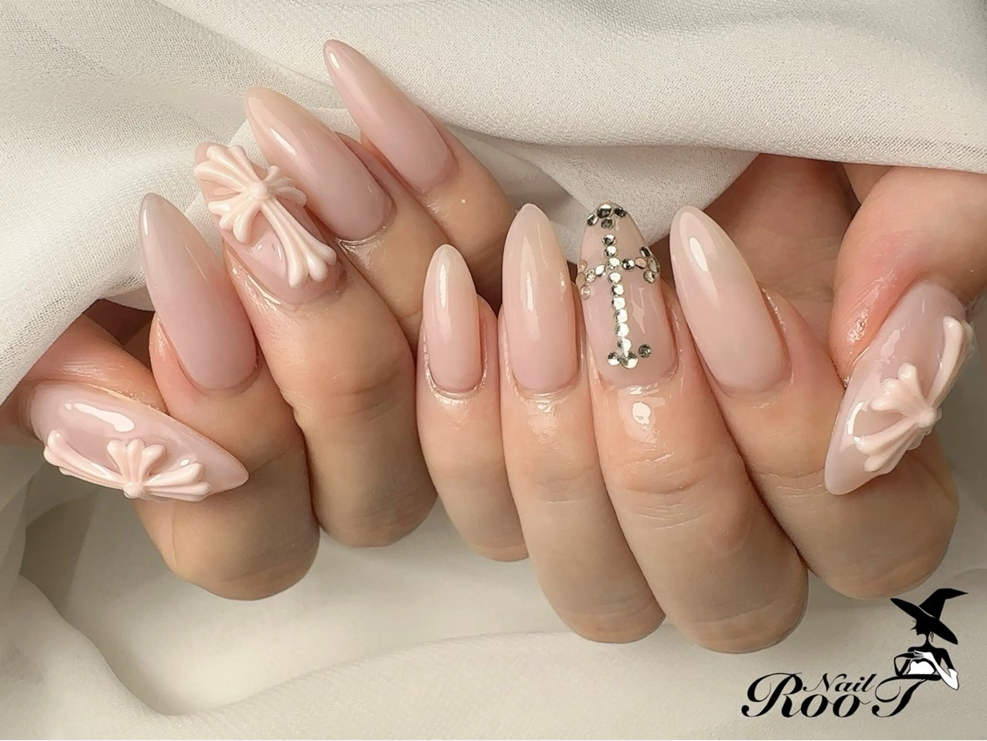 ネイル ハンドネイル RooT Nailのネイルデザイン