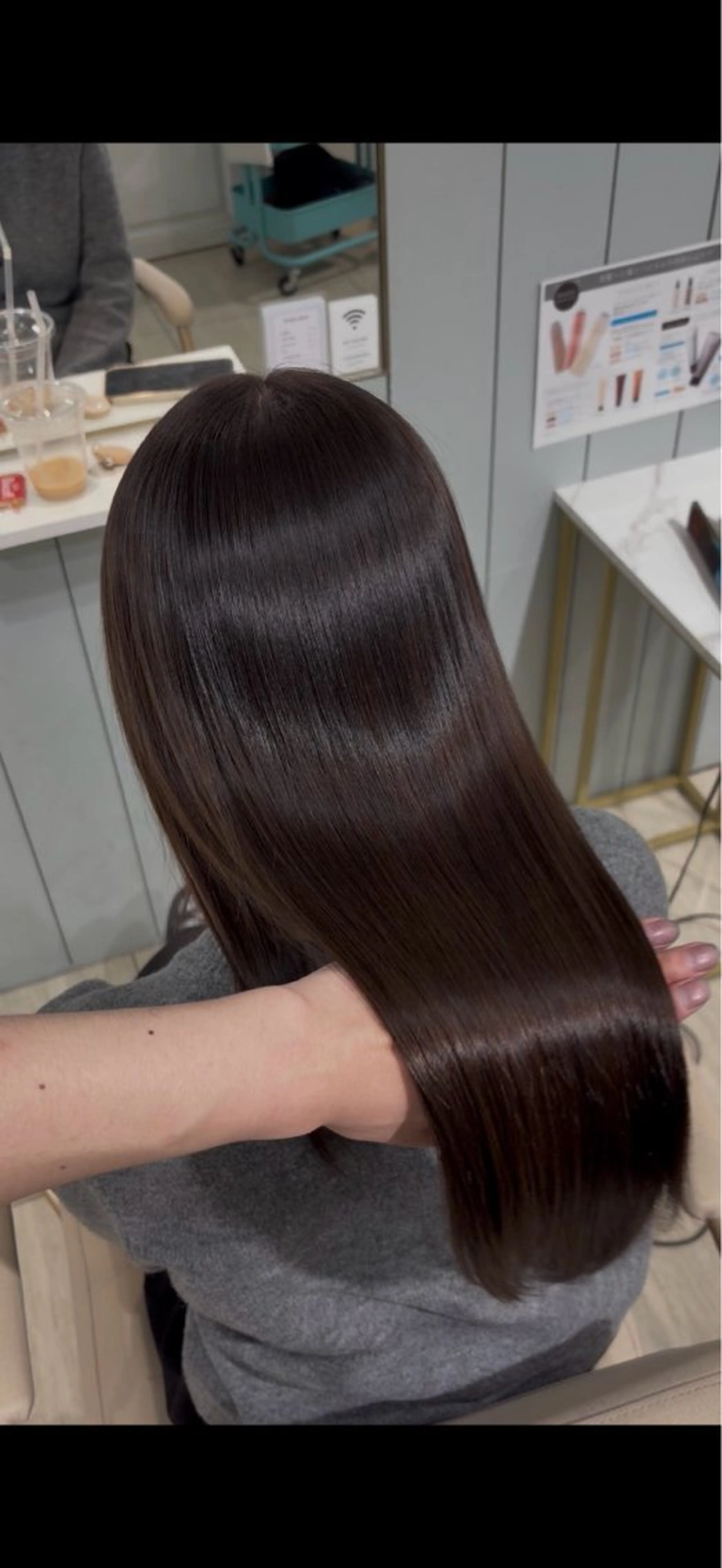 ロング 酸性ストレート カット 縮毛矯正 酸性縮毛矯正/ 髪質改善/信之介のヘアスタイル