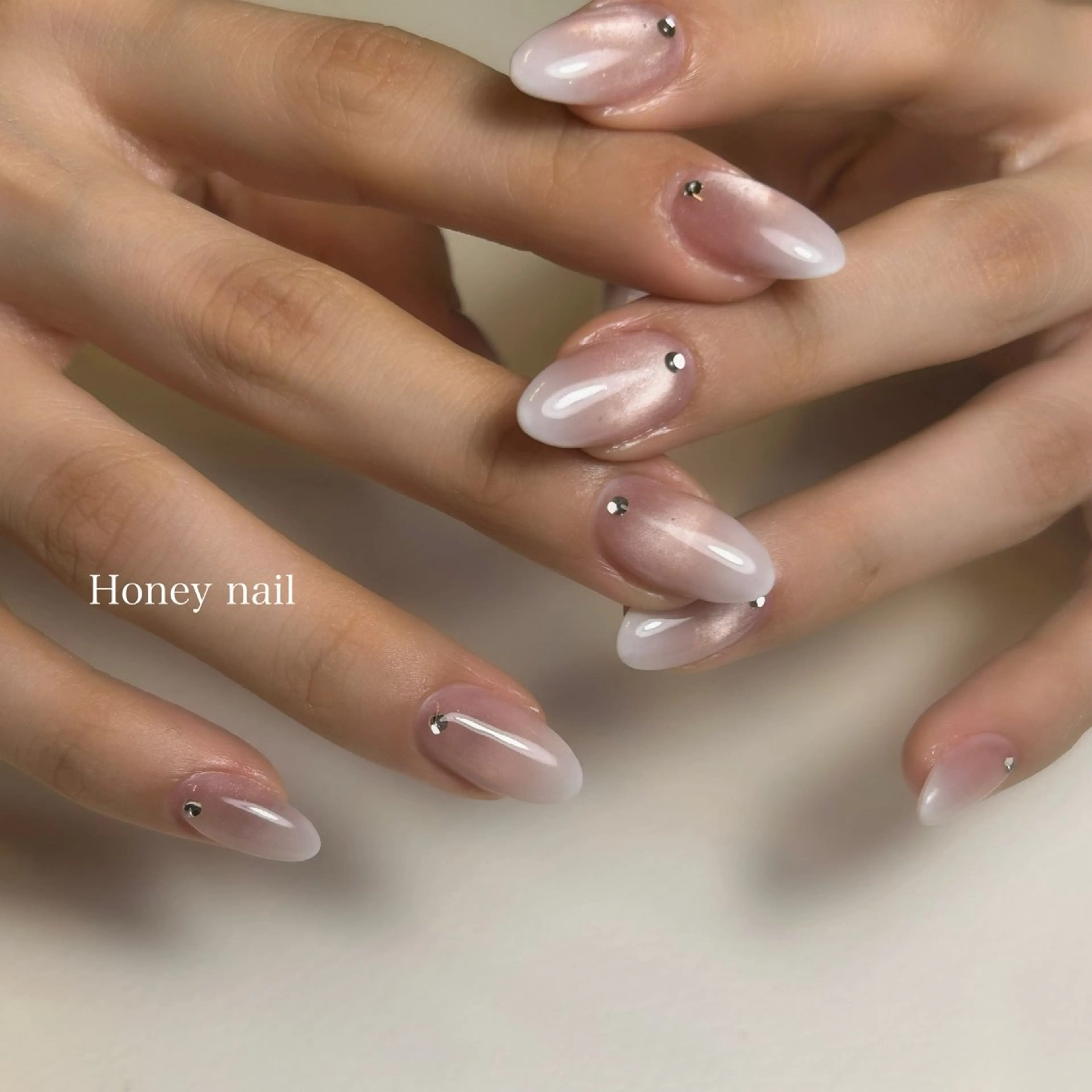 ネイル フィルインサロン Honey nailのネイルデザイン