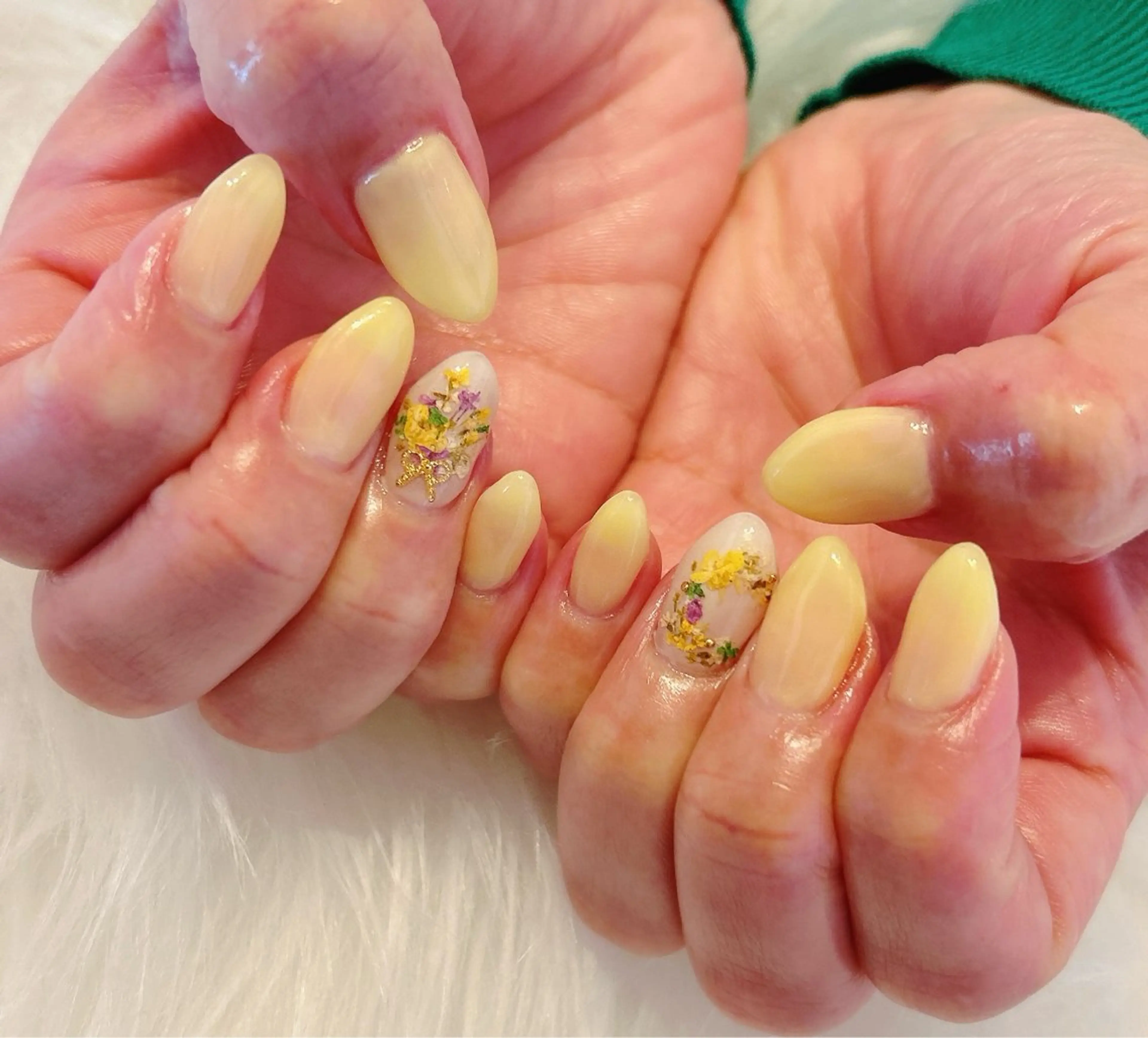 ネイル 持ち込み ハンドネイル Y′s NAILのネイルデザイン