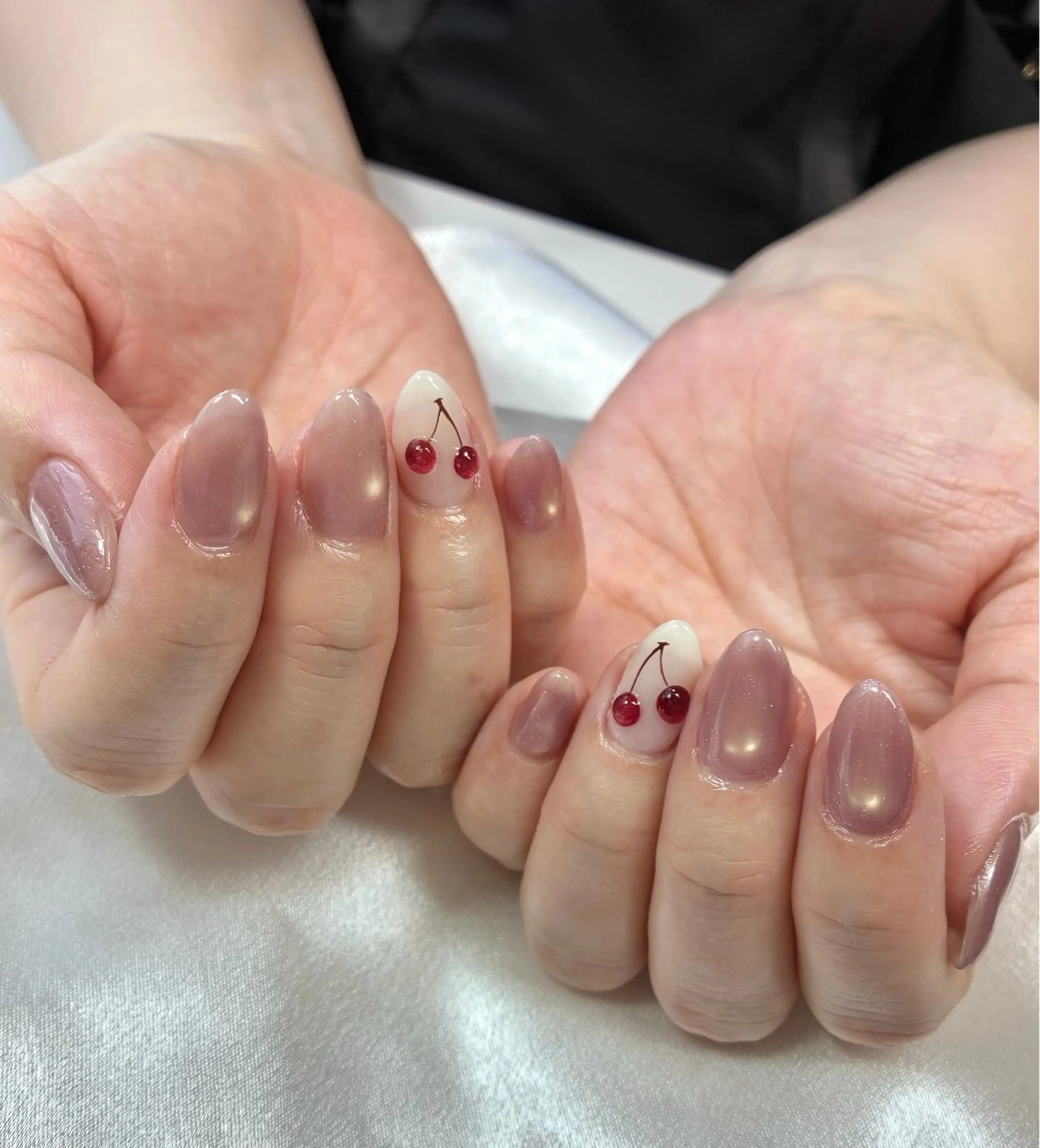 ネイル ハンドネイル 伊藤 菜緒のネイルデザイン