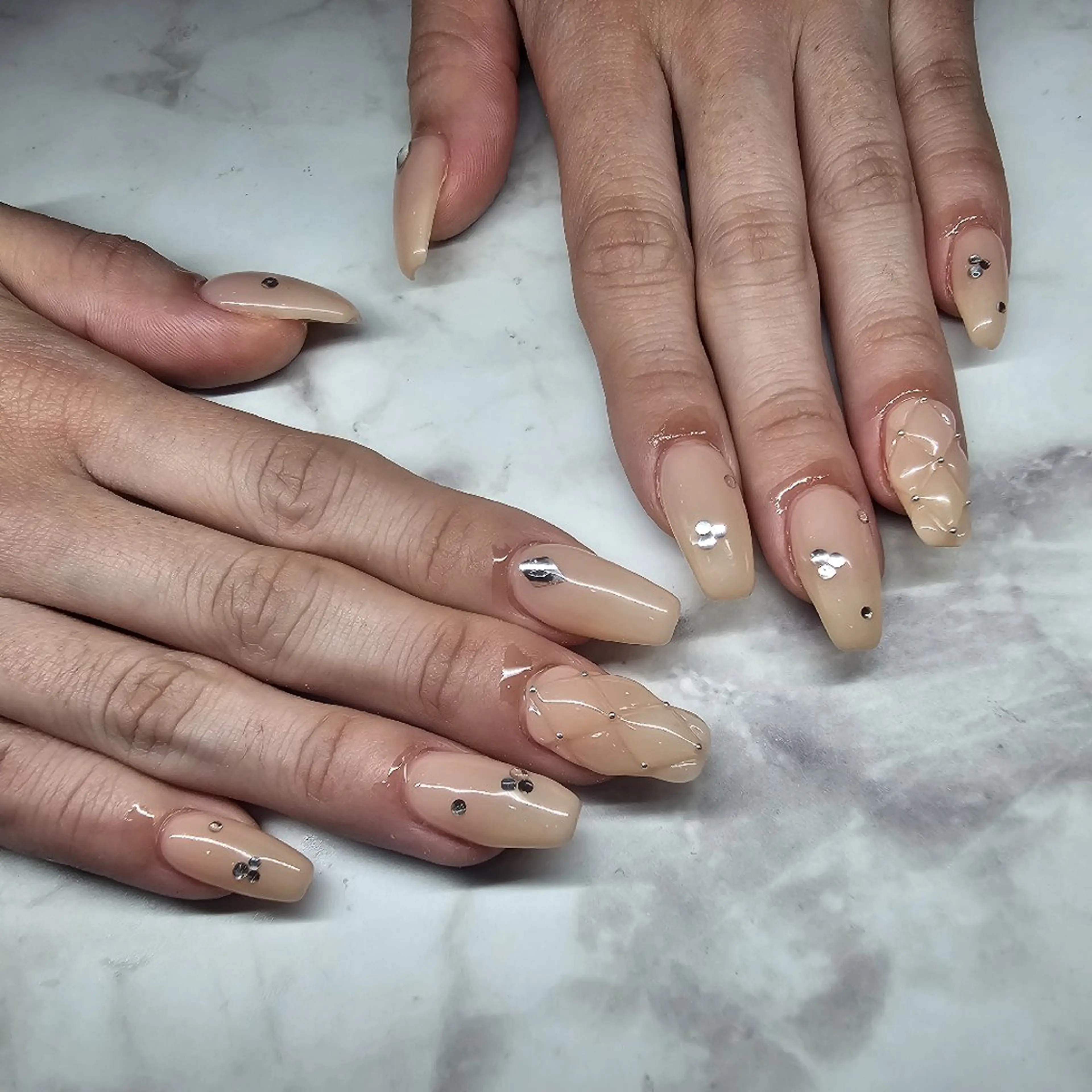 ネイル ハンドネイル My+ Yukaのネイルデザイン