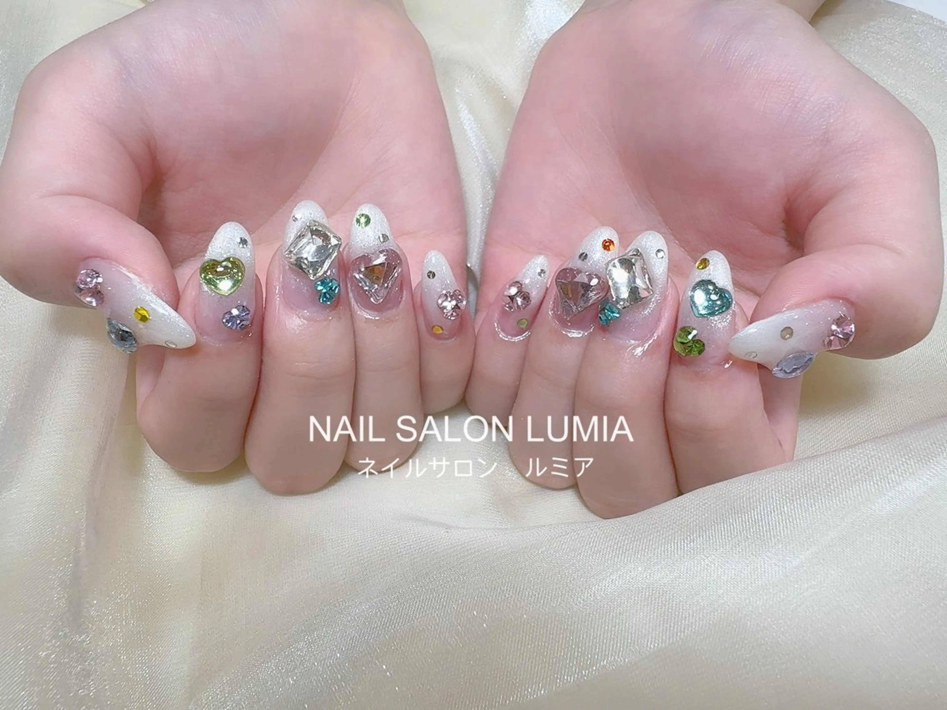 ネイル ハンドネイル ネイルサロン ルミア Lumia 店長のネイルデザイン