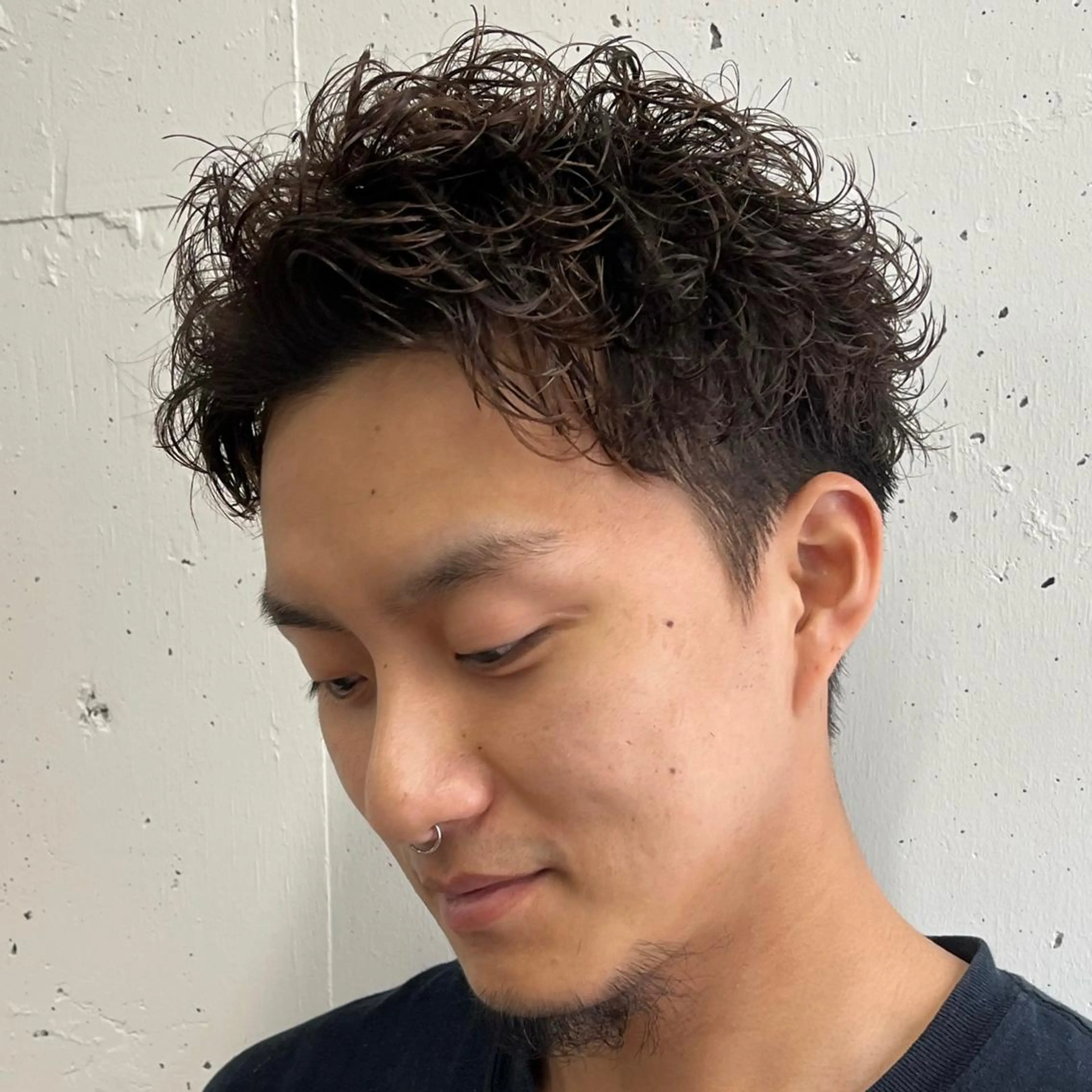 ショート パーマ メンズ フェードカット メンズパーマ スキンフェード スペインカール スパイキーショート カット 立川/メンズパーマ 厚進太郎のヘアスタイル