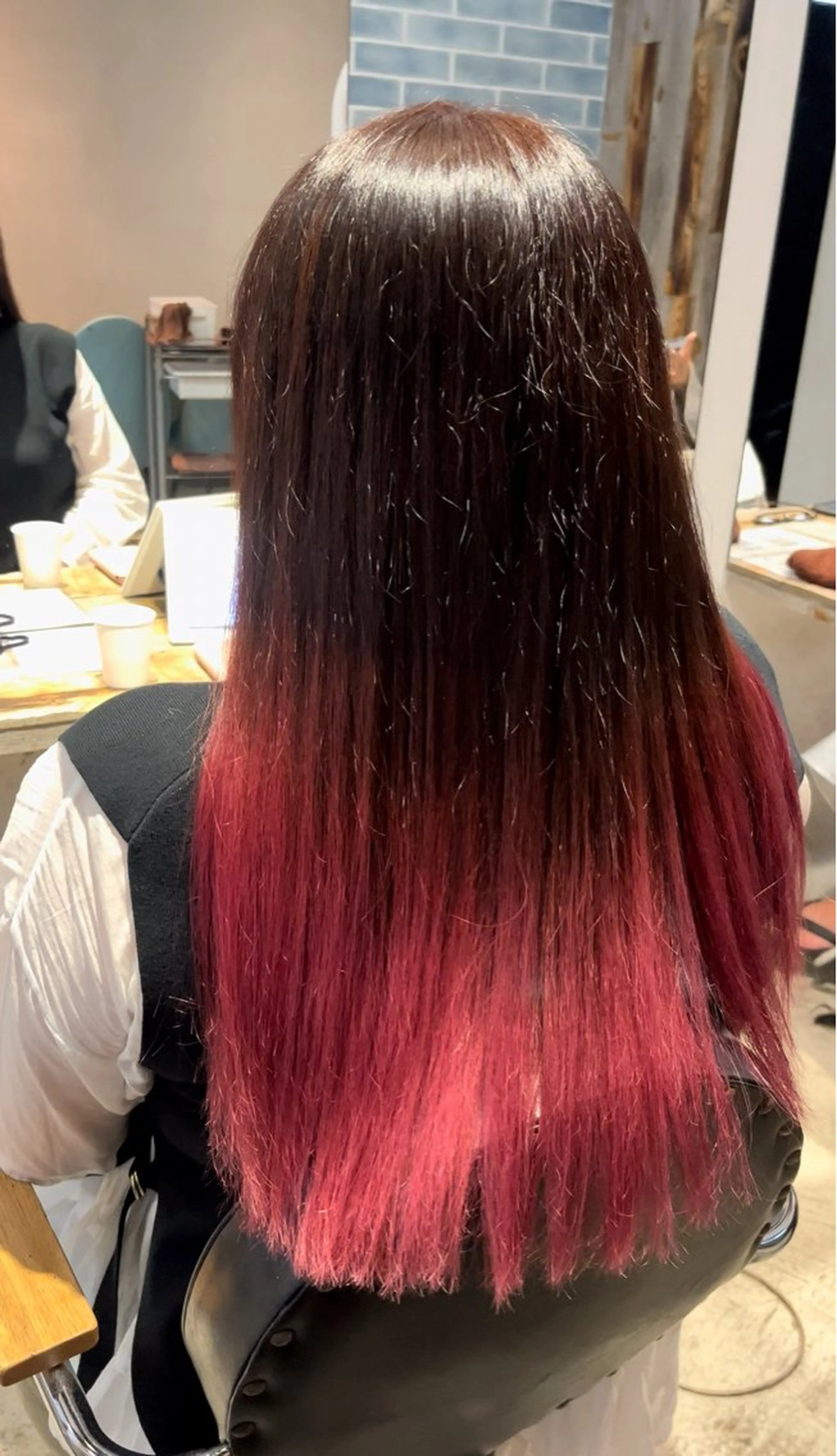 ロング カラー デザインカラー グラデーションカラー レイヤーカット/前髪 顔まわり/大田哲也のヘアスタイル