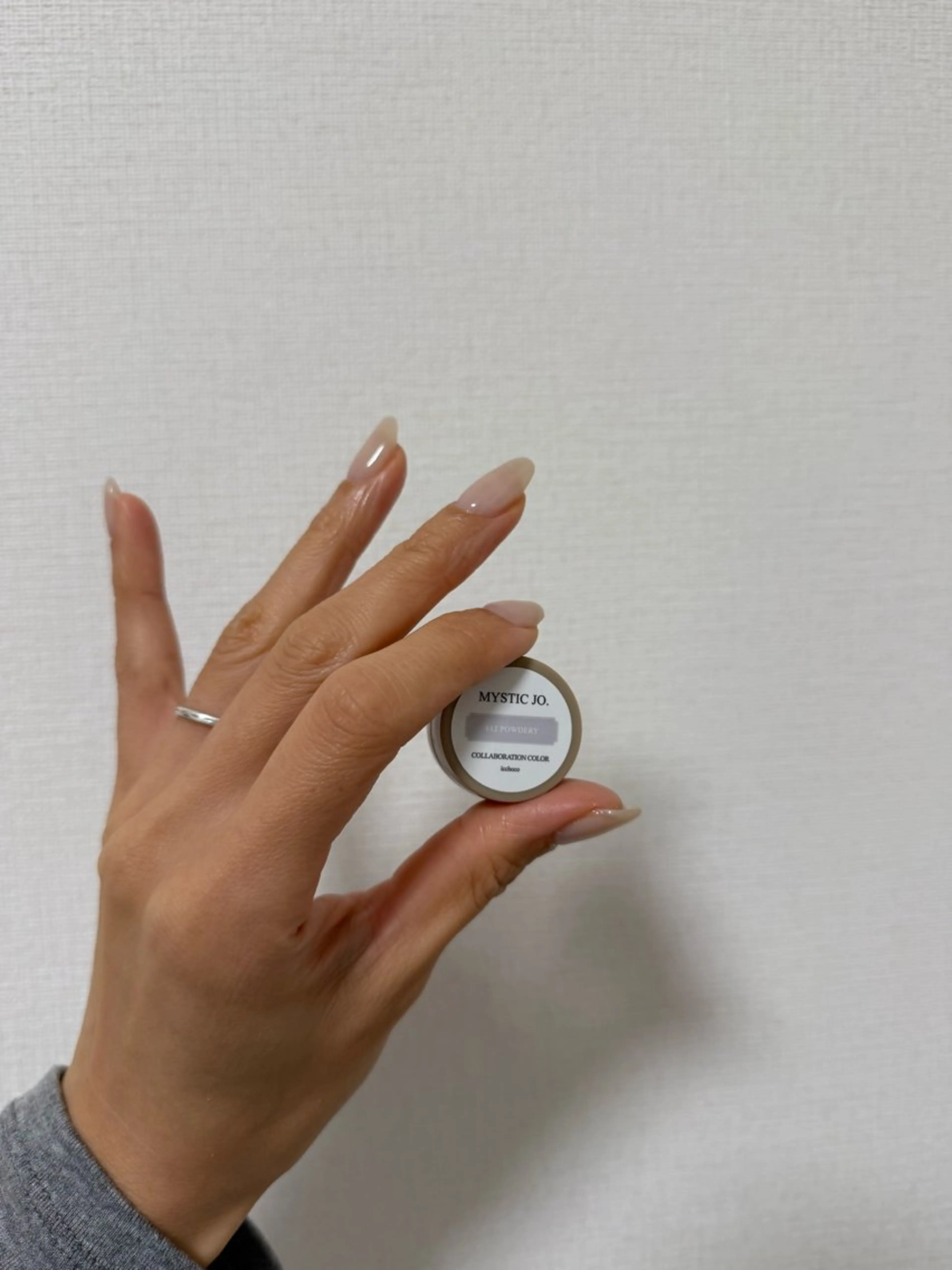 ネイル シンプルネイル ホワイト ナリス化粧品 MIMIPARUNのネイルデザイン