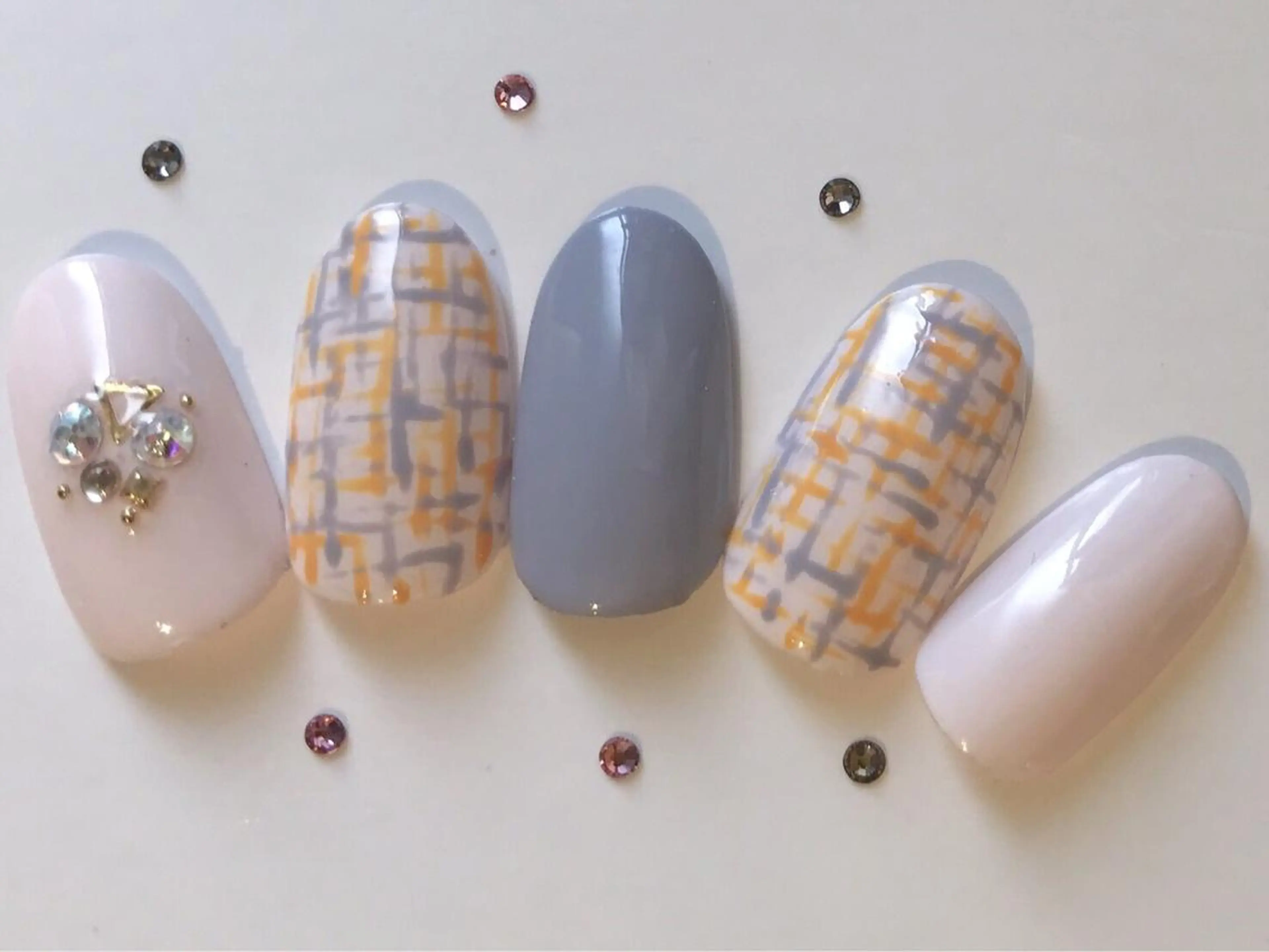 ネイル 渡邊 束紗のネイルデザイン