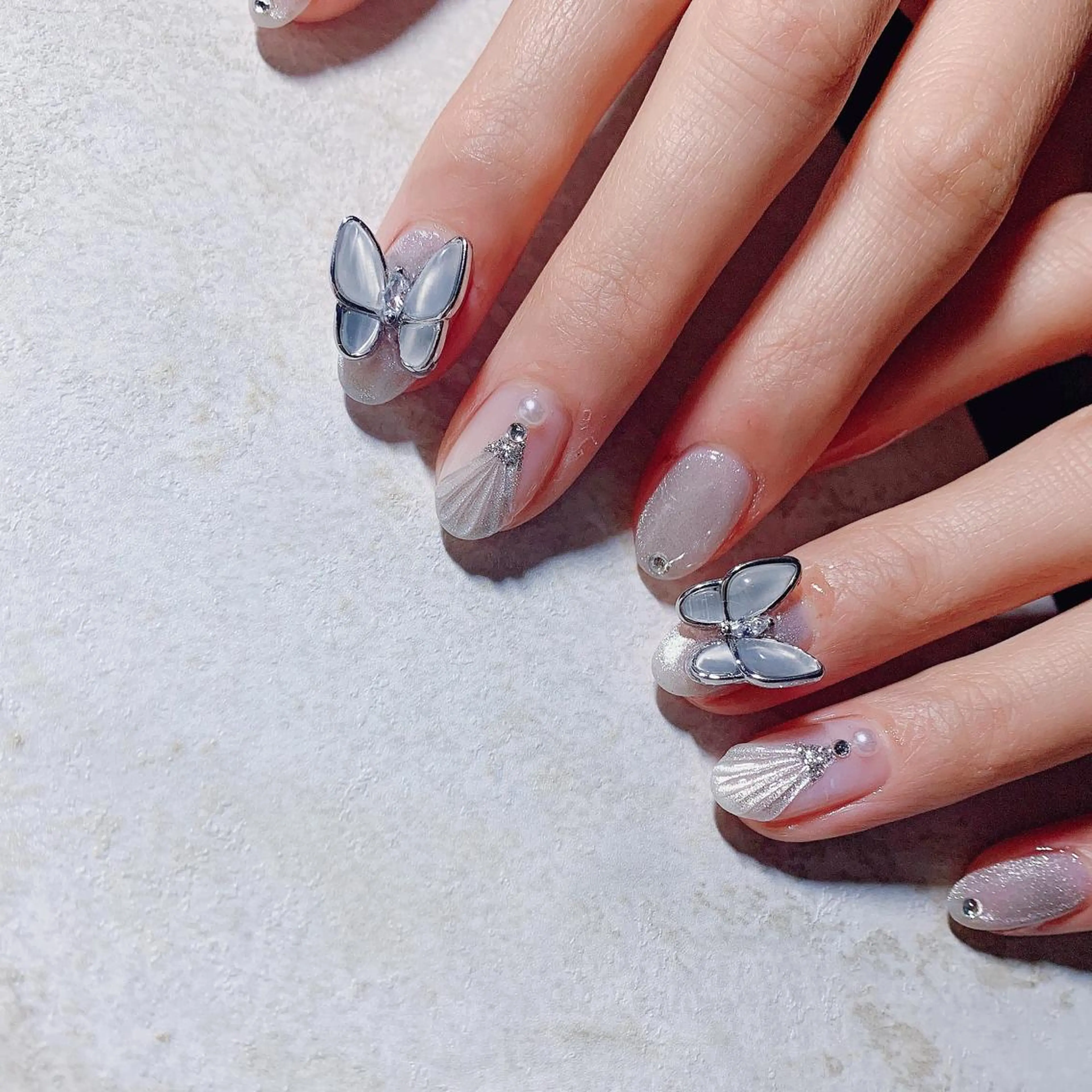 ネイル Cutil. Nail🌈のネイルデザイン