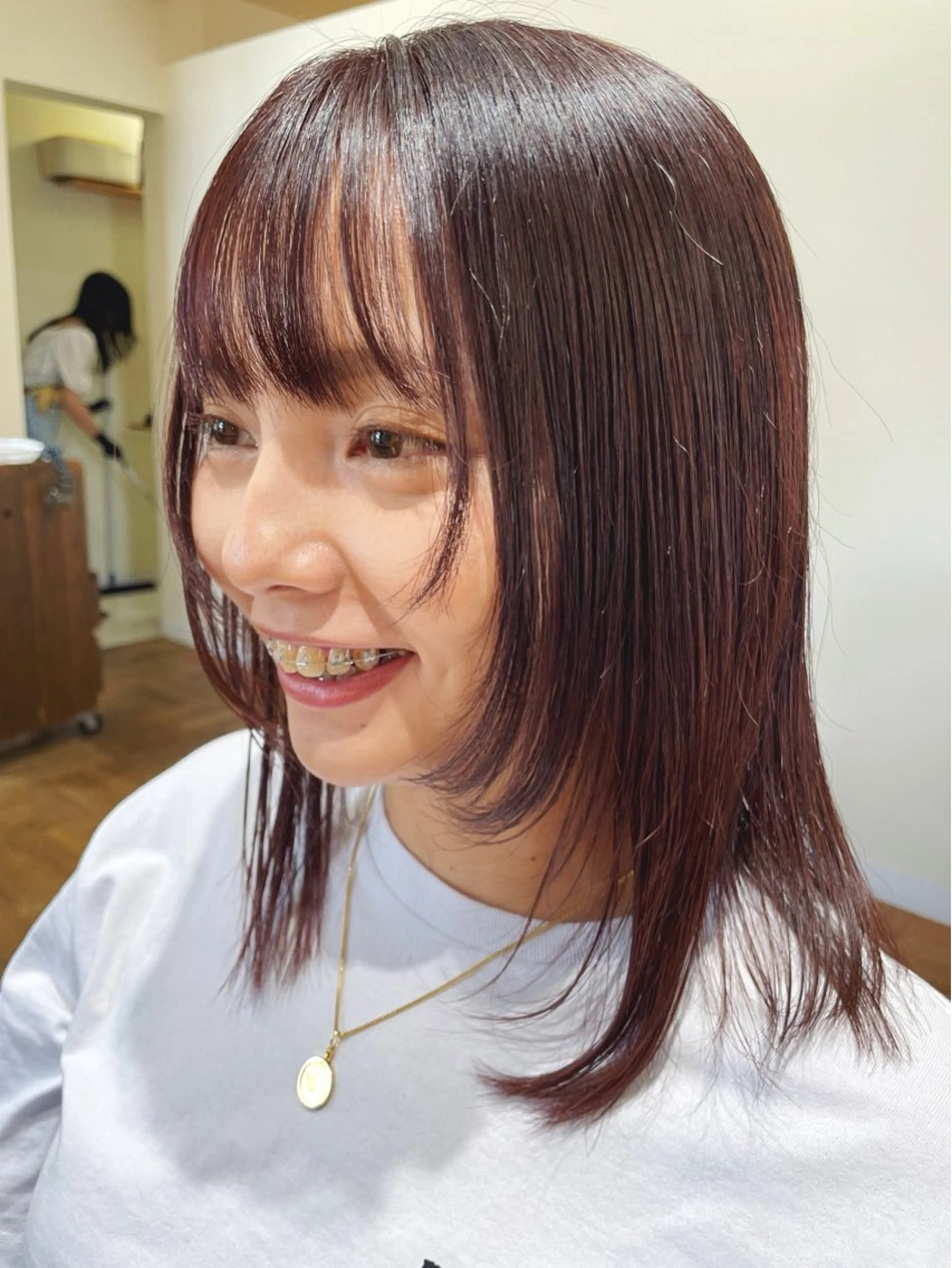 ミディアム カラー 顔周りカット 水野 愛弓のヘアスタイル