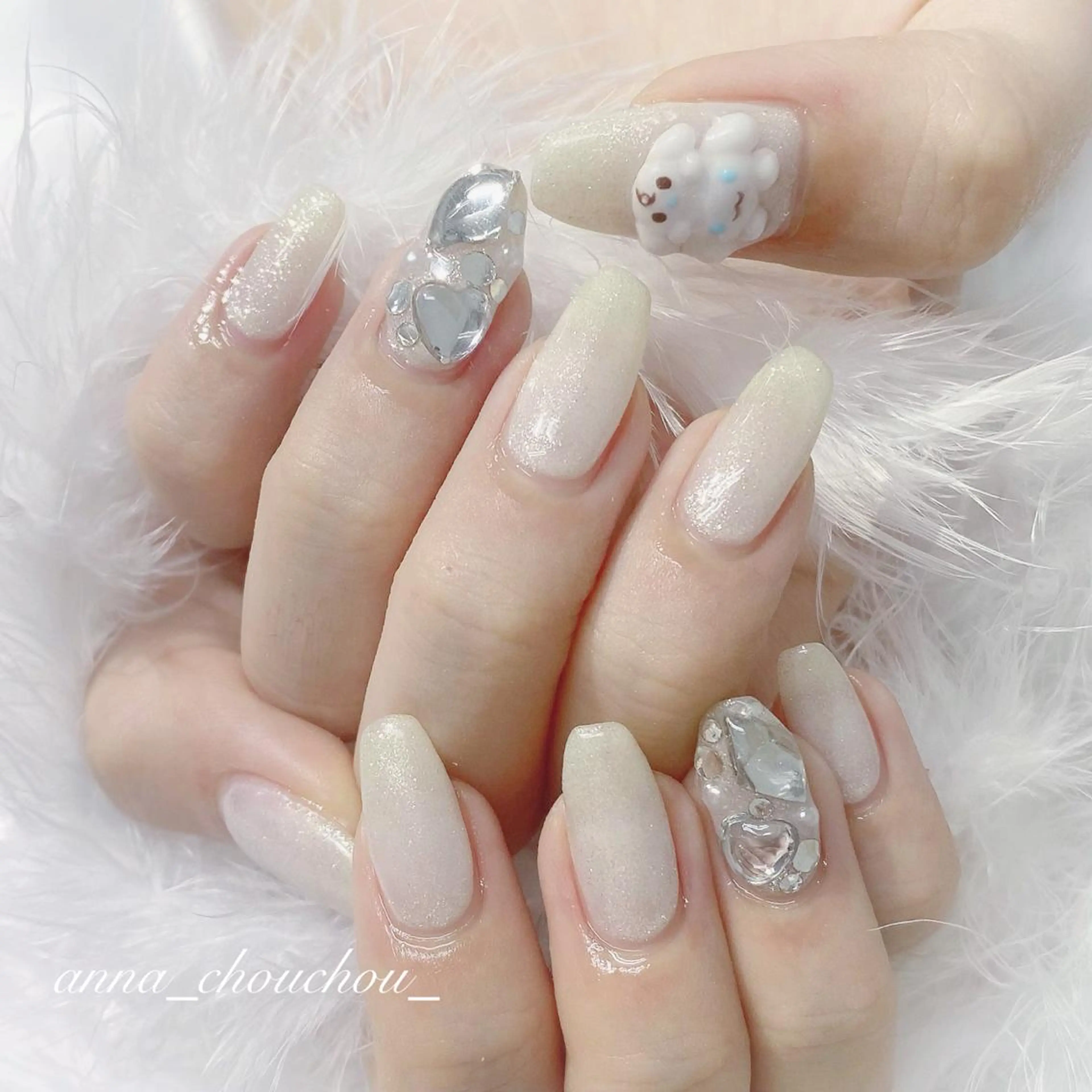 ネイル Anna Sano⭐️のネイルデザイン