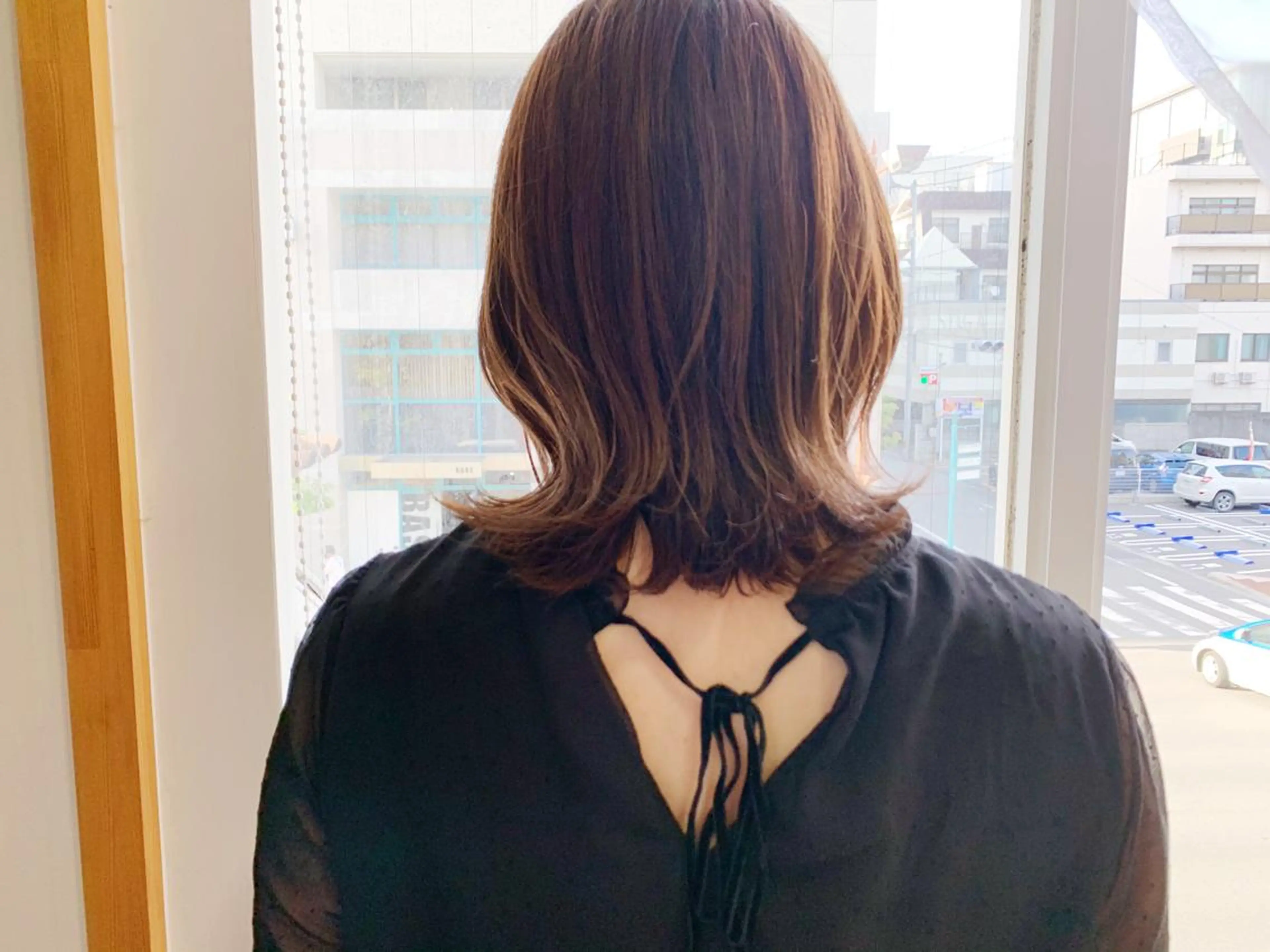 ミディアム カラー タカハシ ハヤトのヘアスタイル