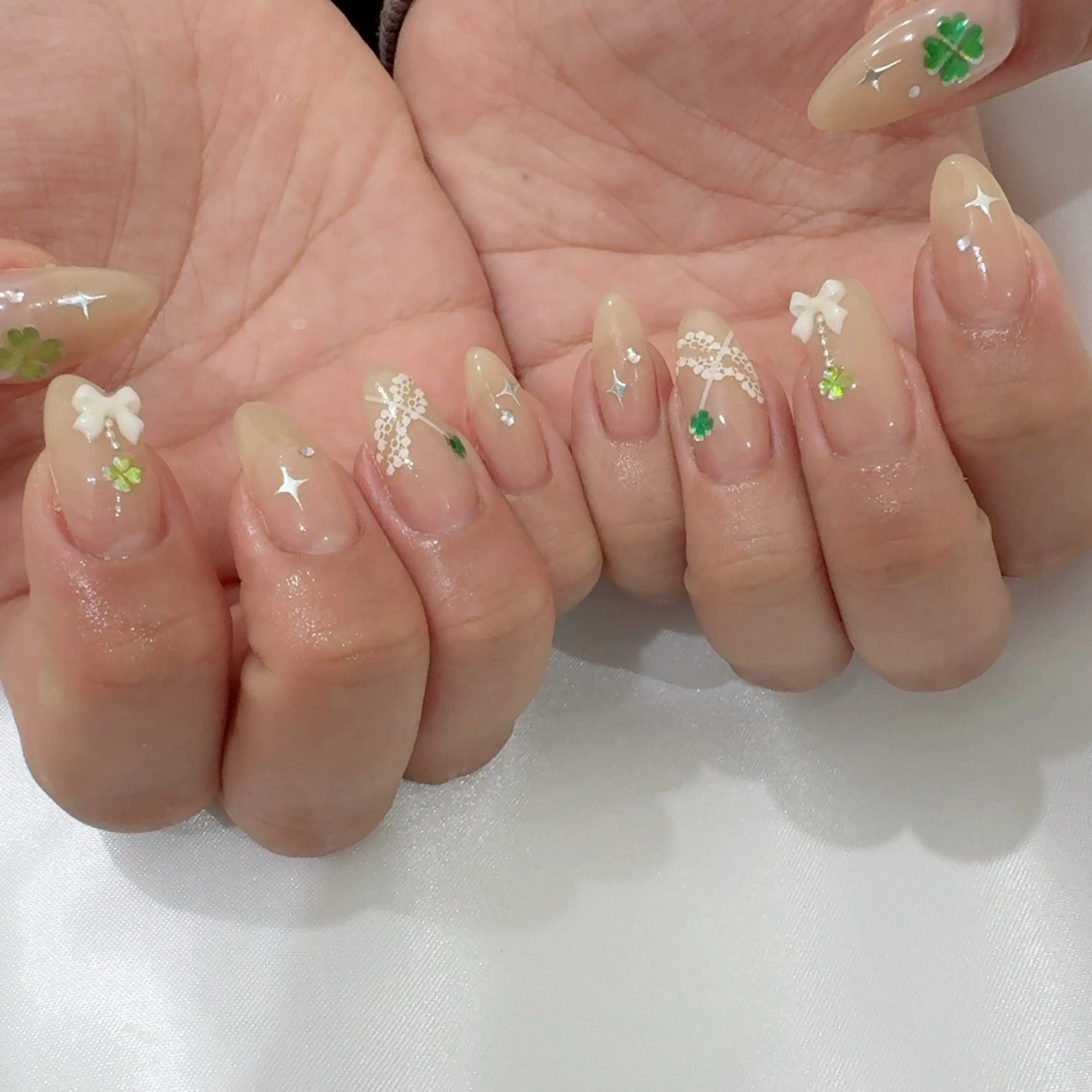 ネイル 持ち込み ハンドネイル SOL NAILのネイルデザイン