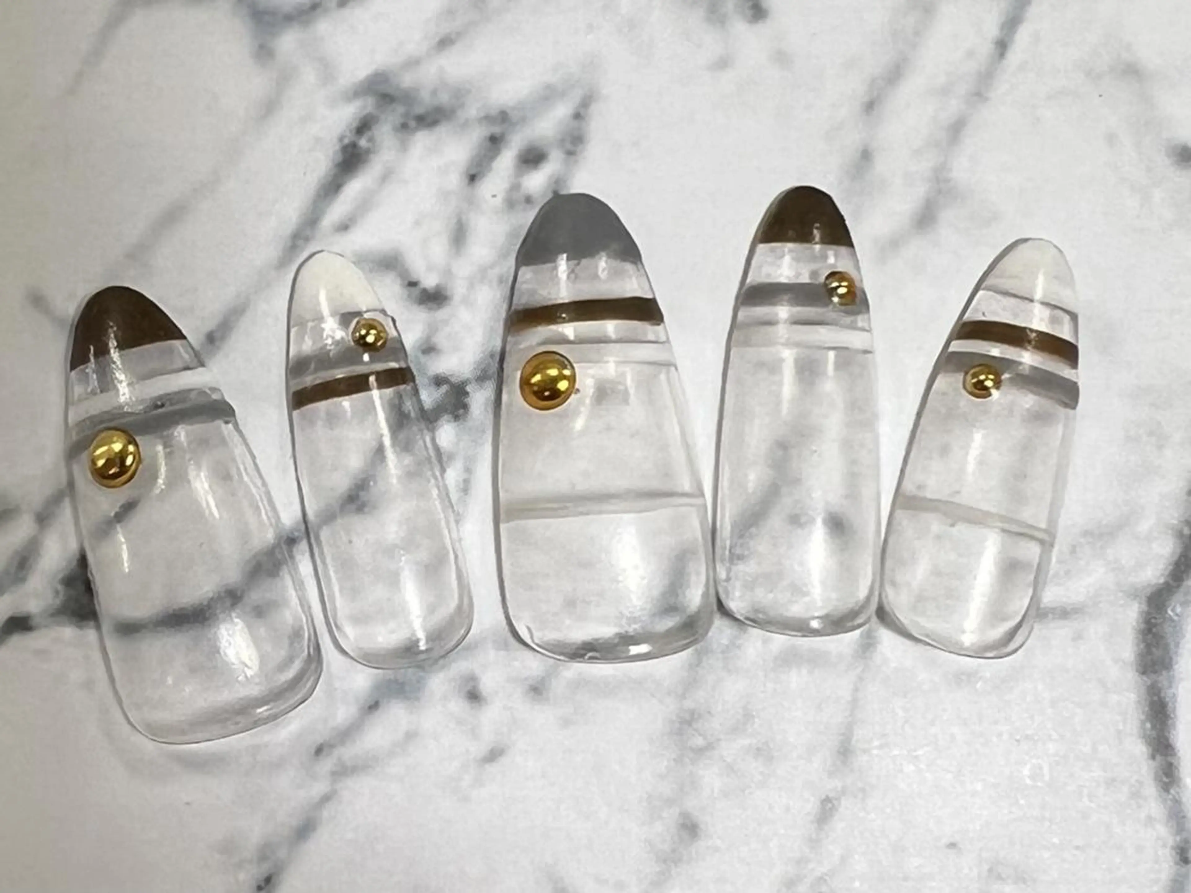 ネイル ❤️💛🩵京橋 痛ネイル⭐️3Dのネイルデザイン