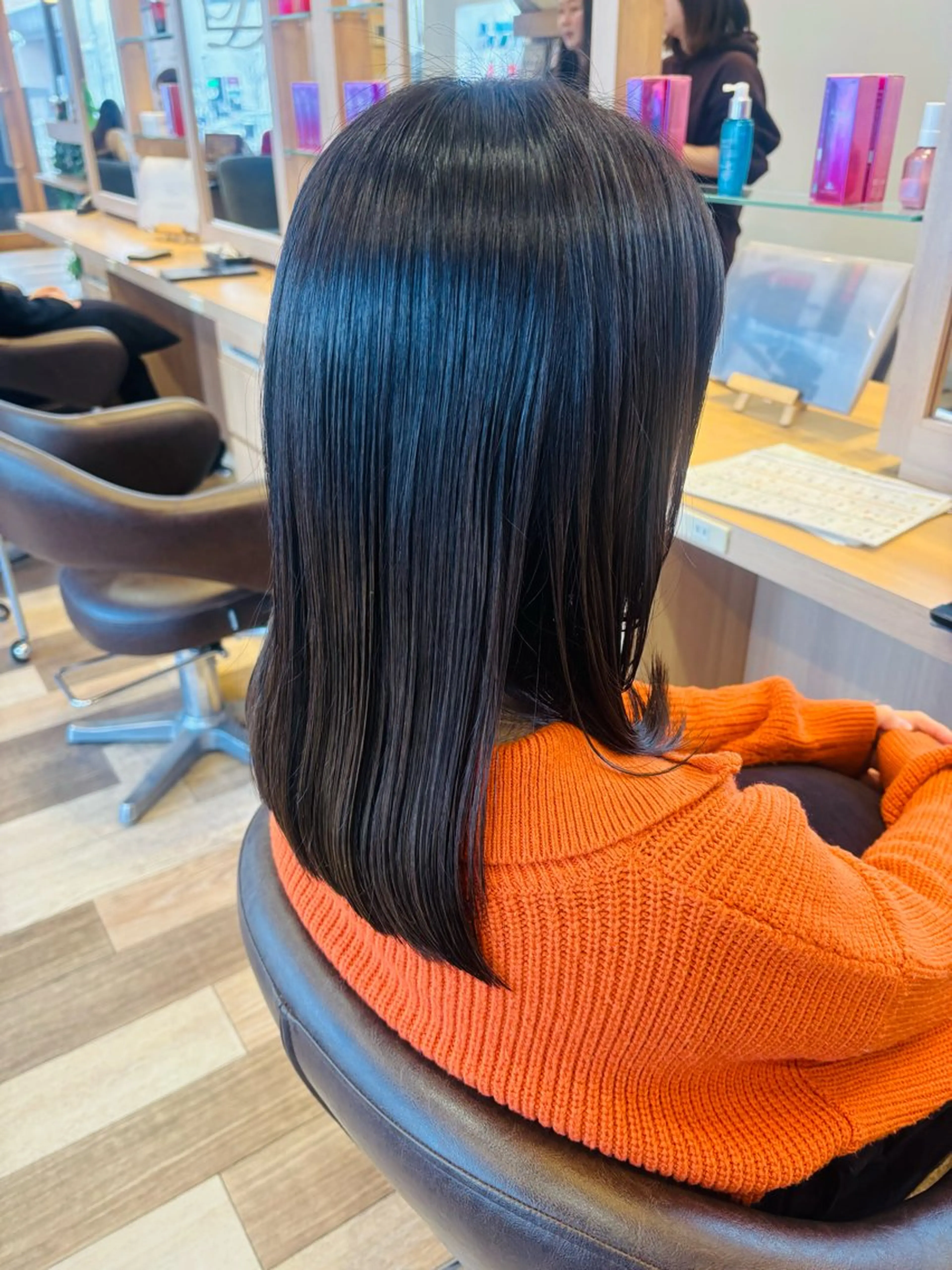 セミロング Dali 若松　朋美のその他イメージ