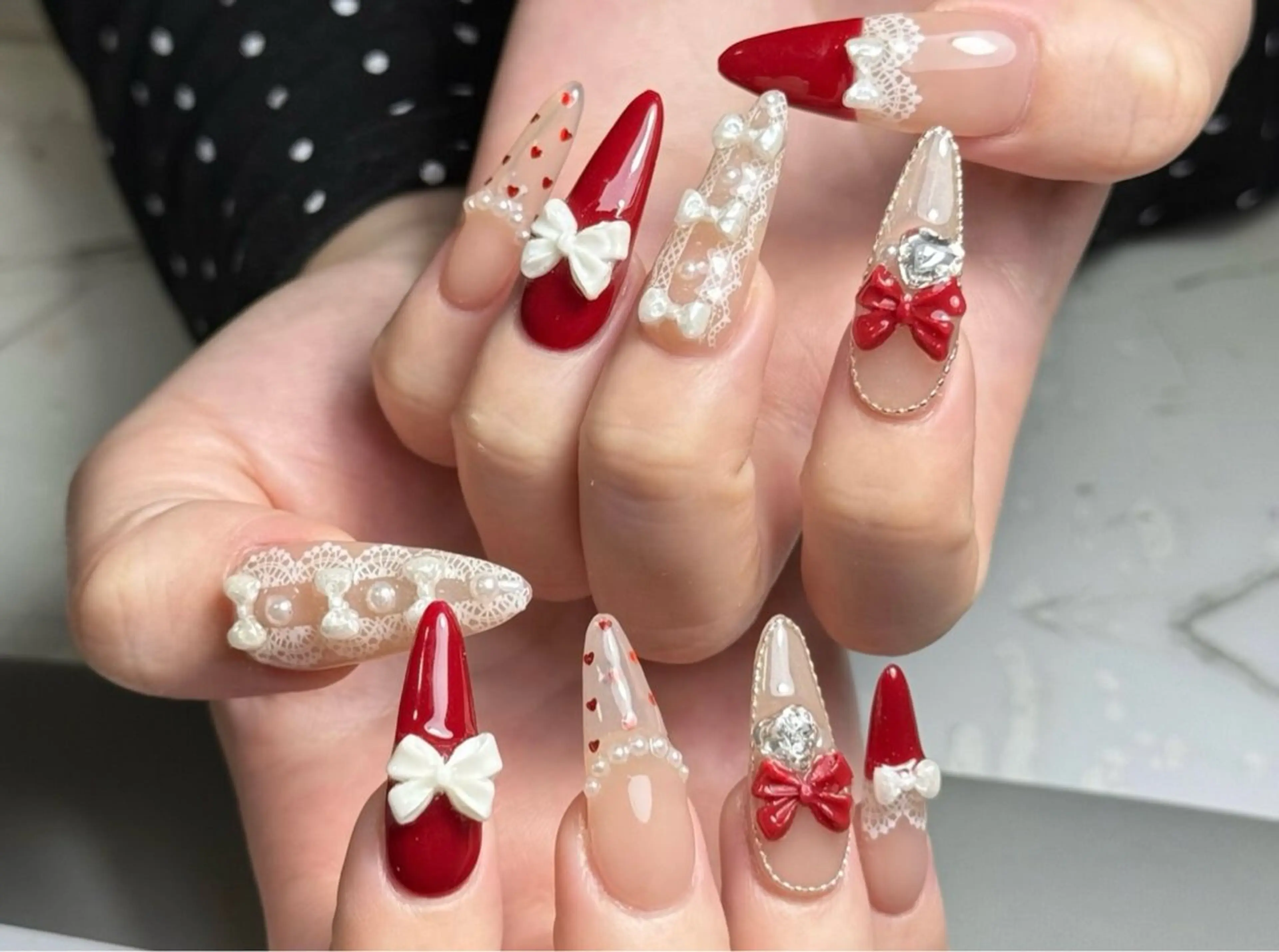 ネイル アートネイル ジェルネイル キラキラネイル 韓国ネイル スカルプネイル ハンドネイル 清水 ユナのネイルデザイン