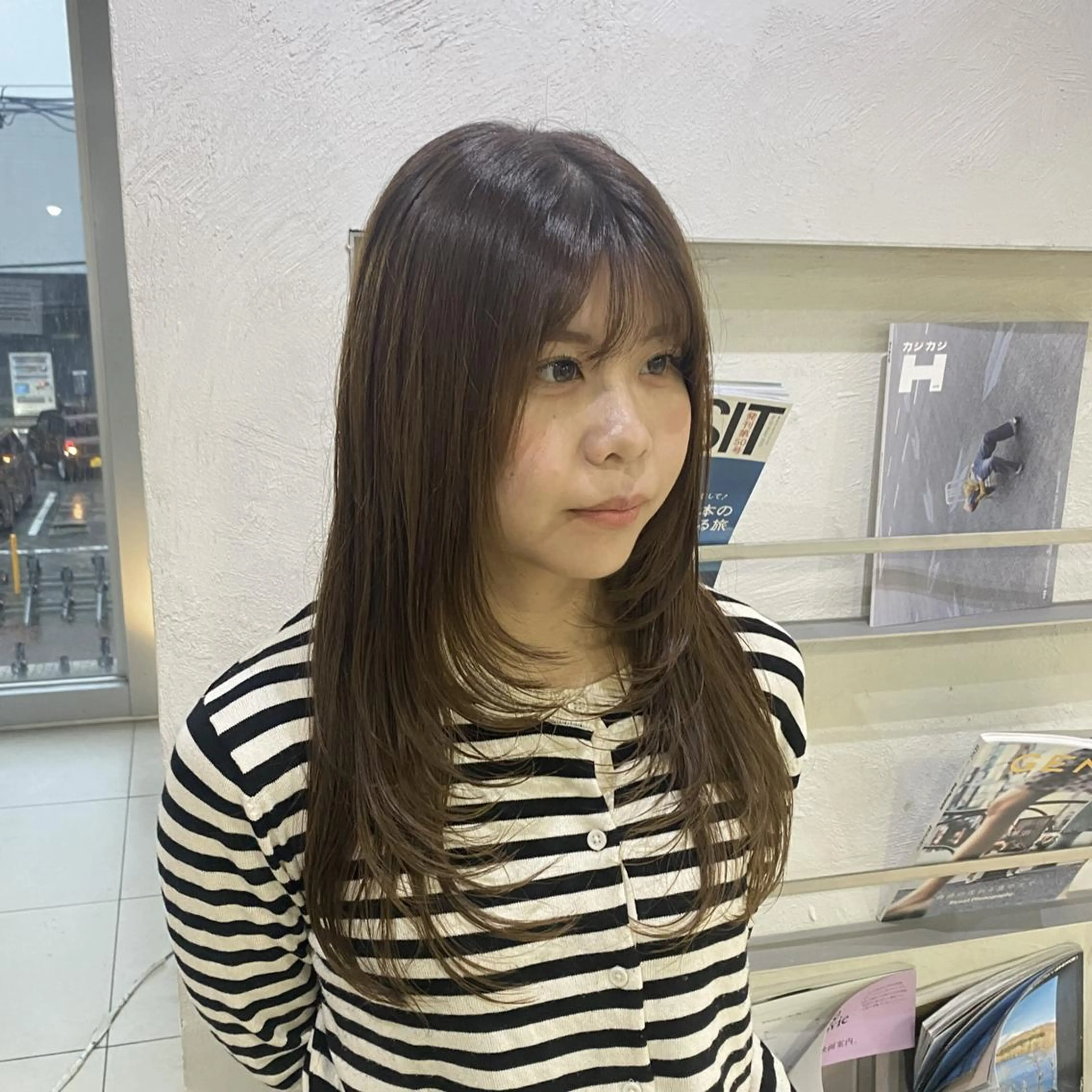 ロング カラー YUCCA 茨木のヘアスタイル