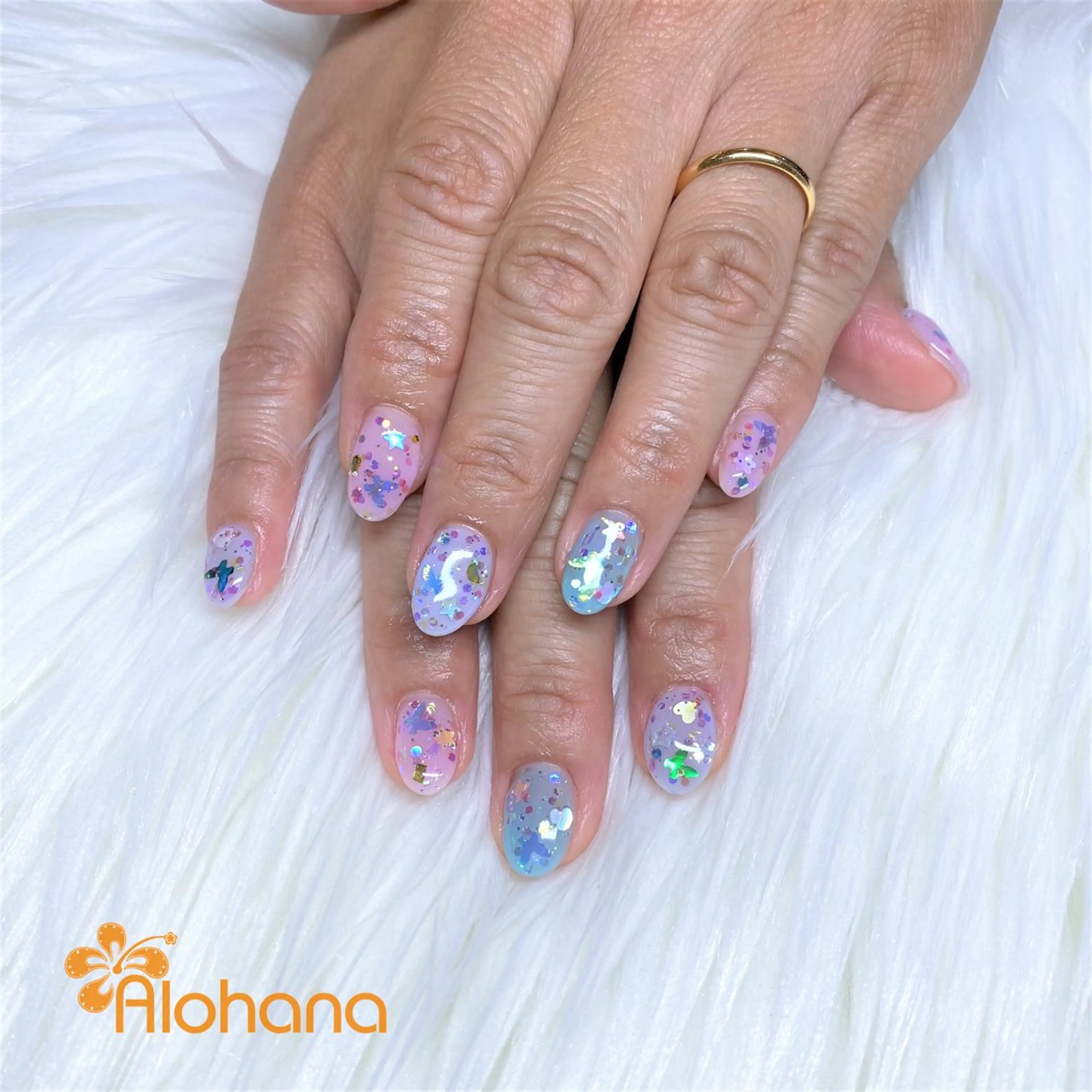 ネイル キラキラネイル ハンドネイル Alohana Minaのネイルデザイン