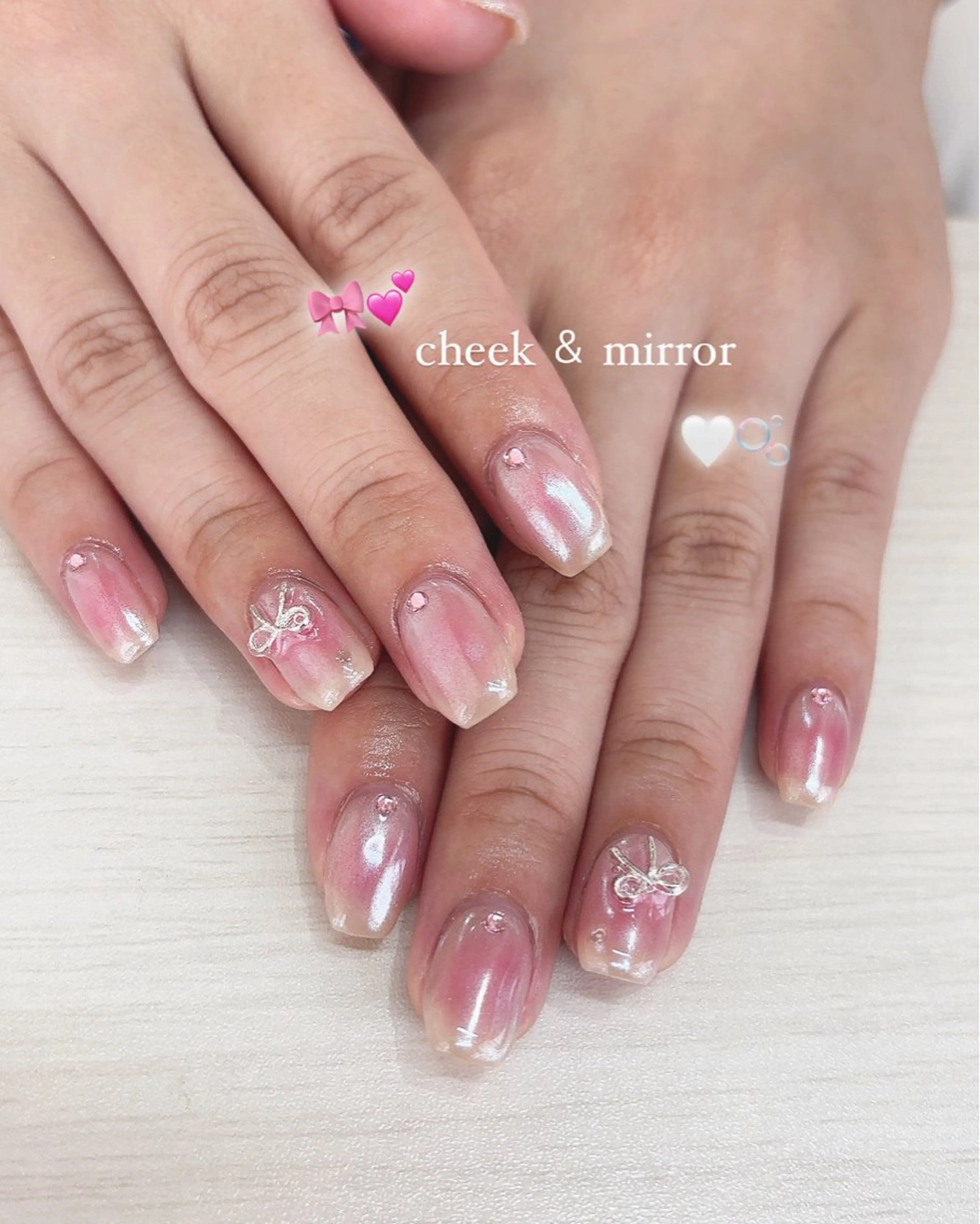 ネイル チークネイル ミラーネイル ハンドネイル beautiful meみくのネイルデザイン