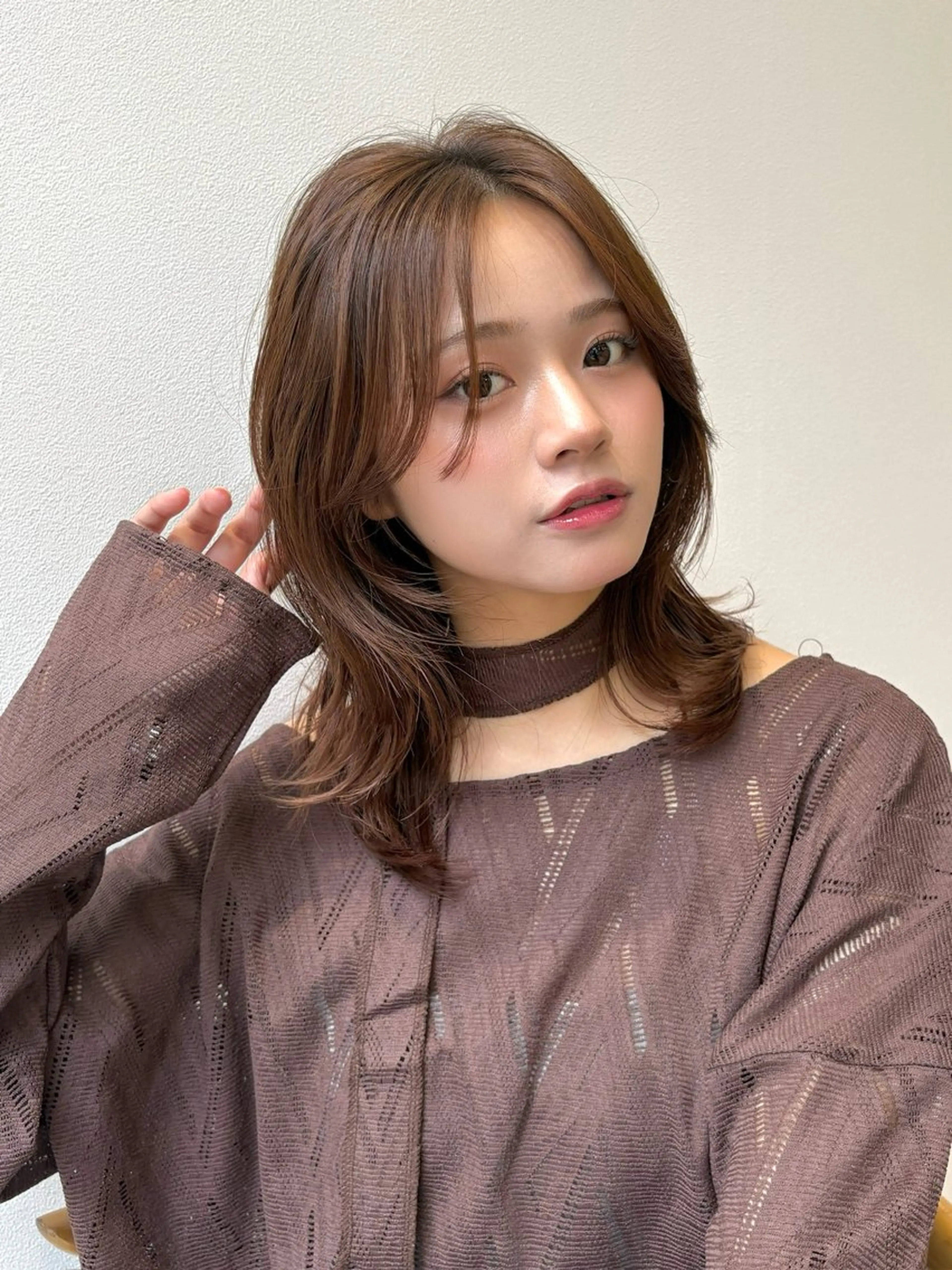 ミディアム カラー ミディアムレイヤー ベージュカラー レイヤーカット ヘアカラー 大人レイヤー×艶髪 小久保　春暁のヘアスタイル