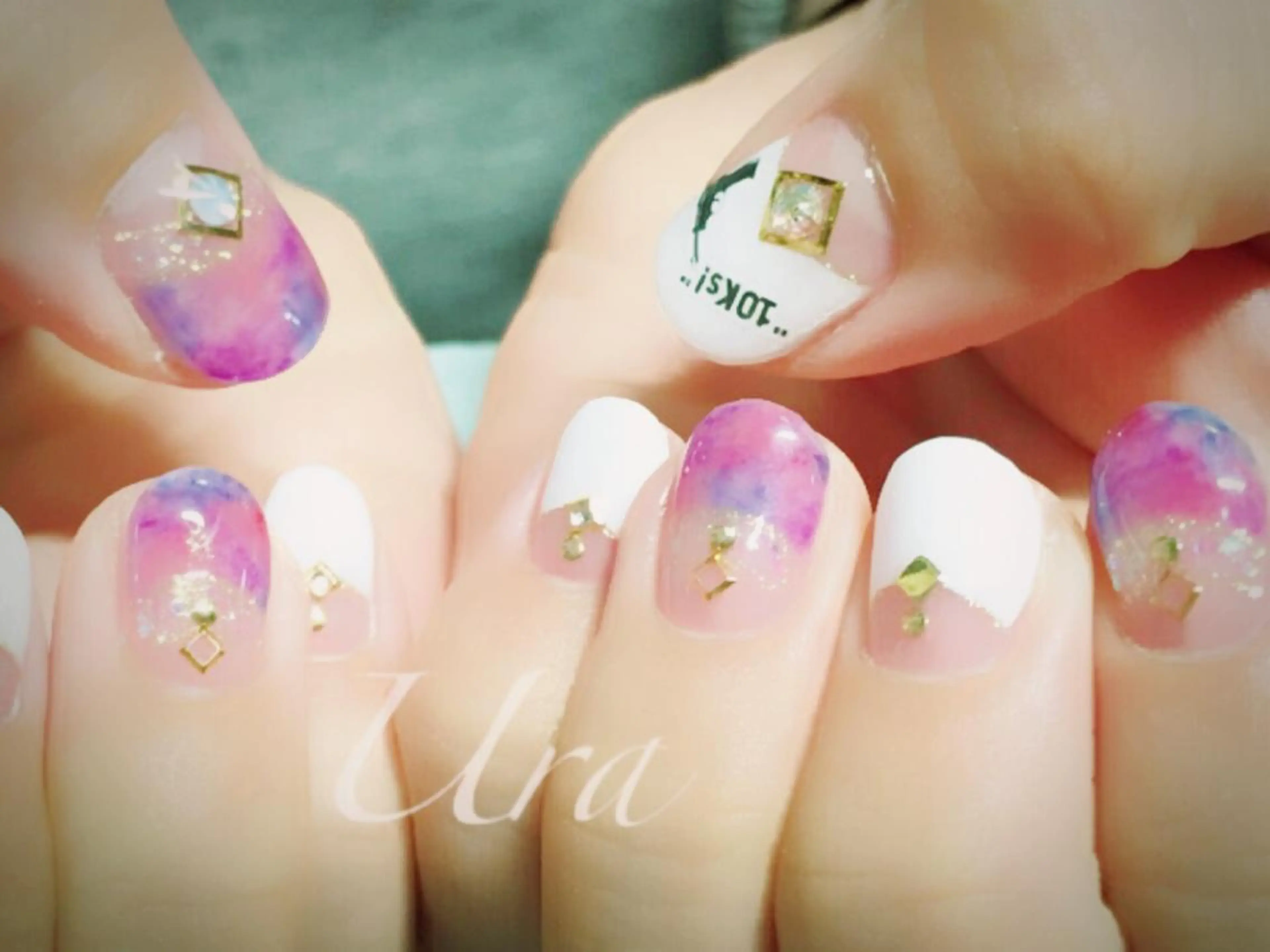 ネイル フレンチネイル ホワイト UrakoNail 《nail》のネイルデザイン