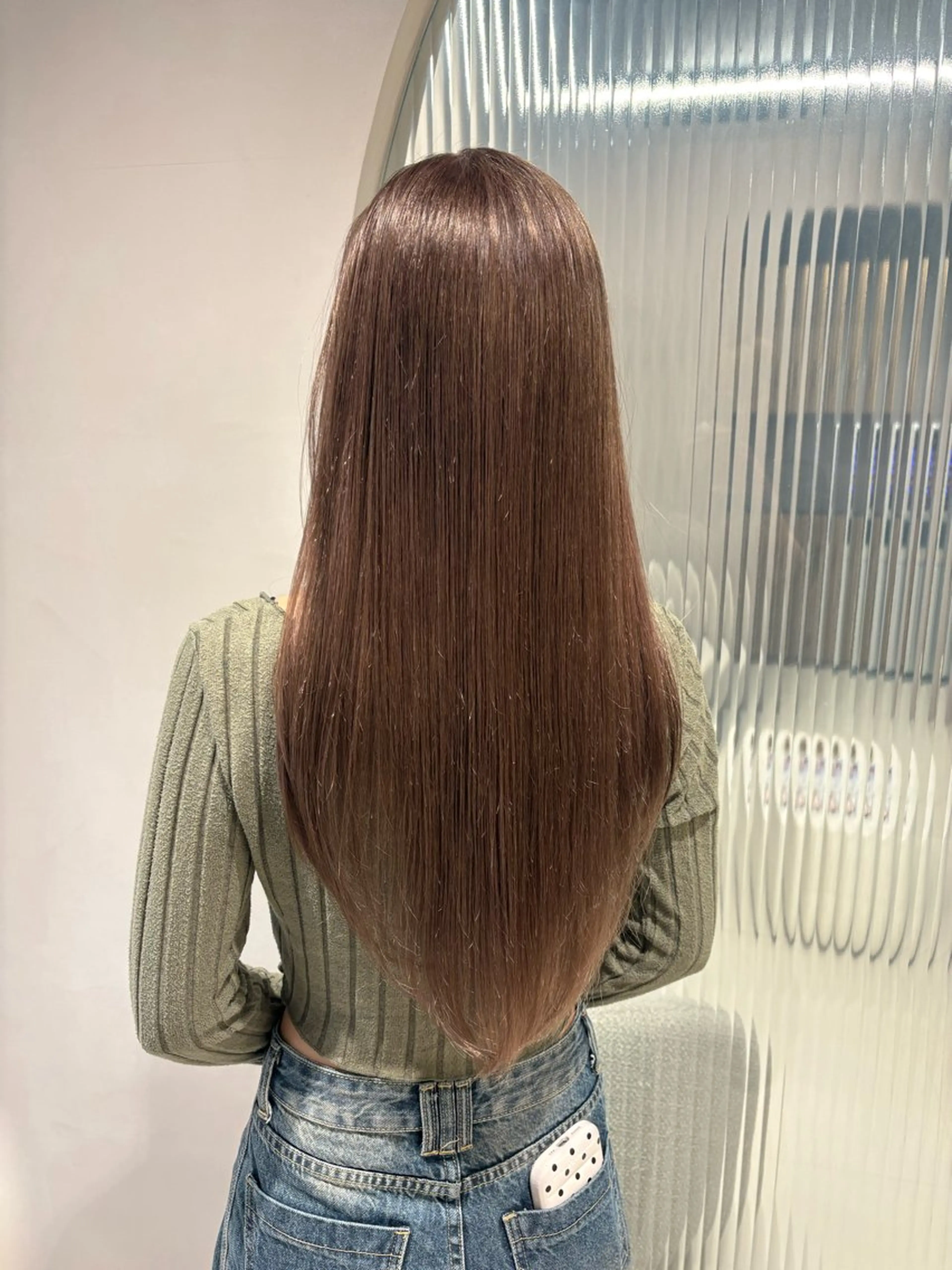 ロング ラベンダーベージュ ヘアカラー 縮毛矯正 トリートメント 艶カラー/髪質改善 kyoka🫧のヘアスタイル