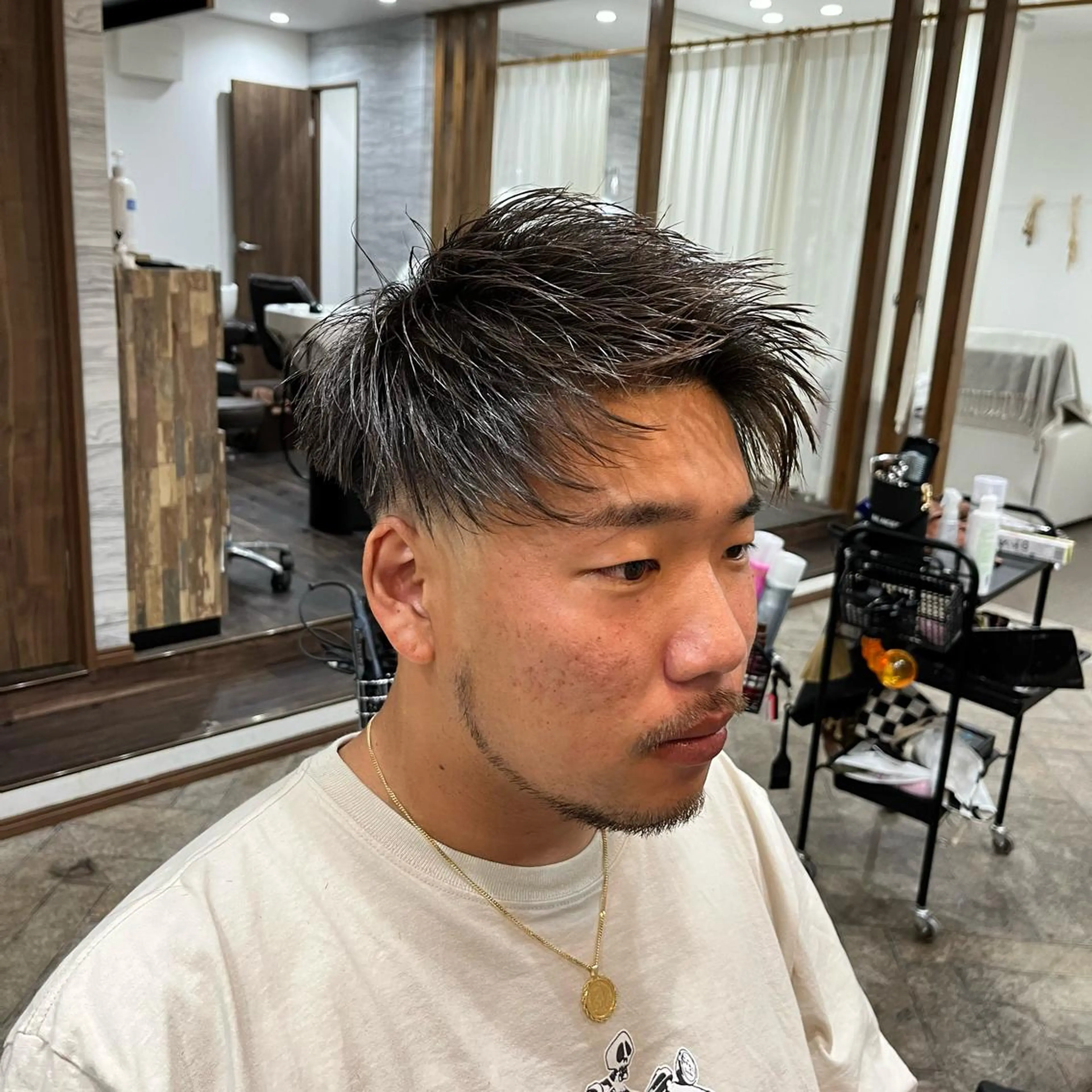 ショート パーマ メンズ カット パーマ トリートメント ヘアセット メンズサロン ANSWERのヘアスタイル