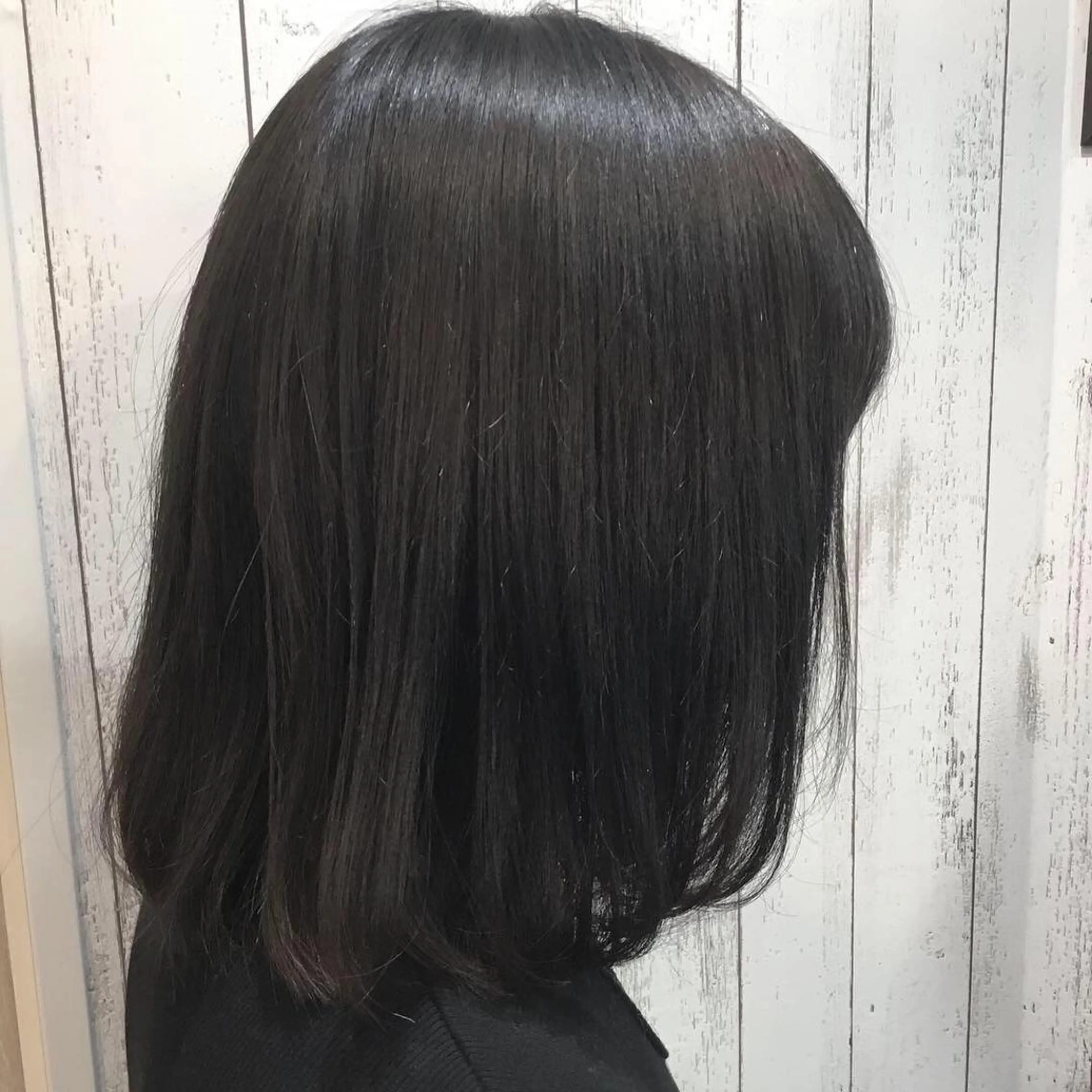 ミディアム カラー 金崎 新吾のヘアスタイル