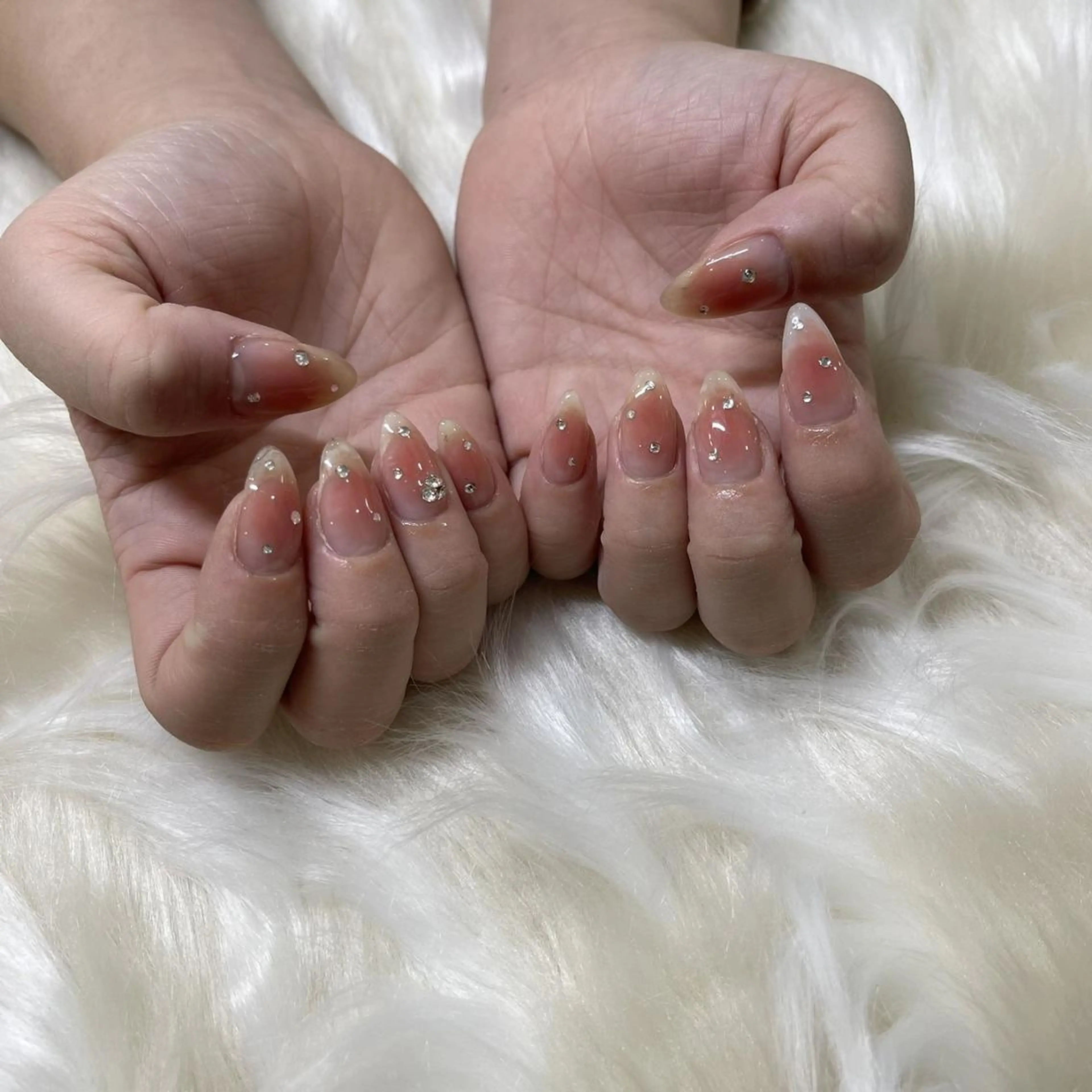 ネイル AYANA momo京橋のネイルデザイン