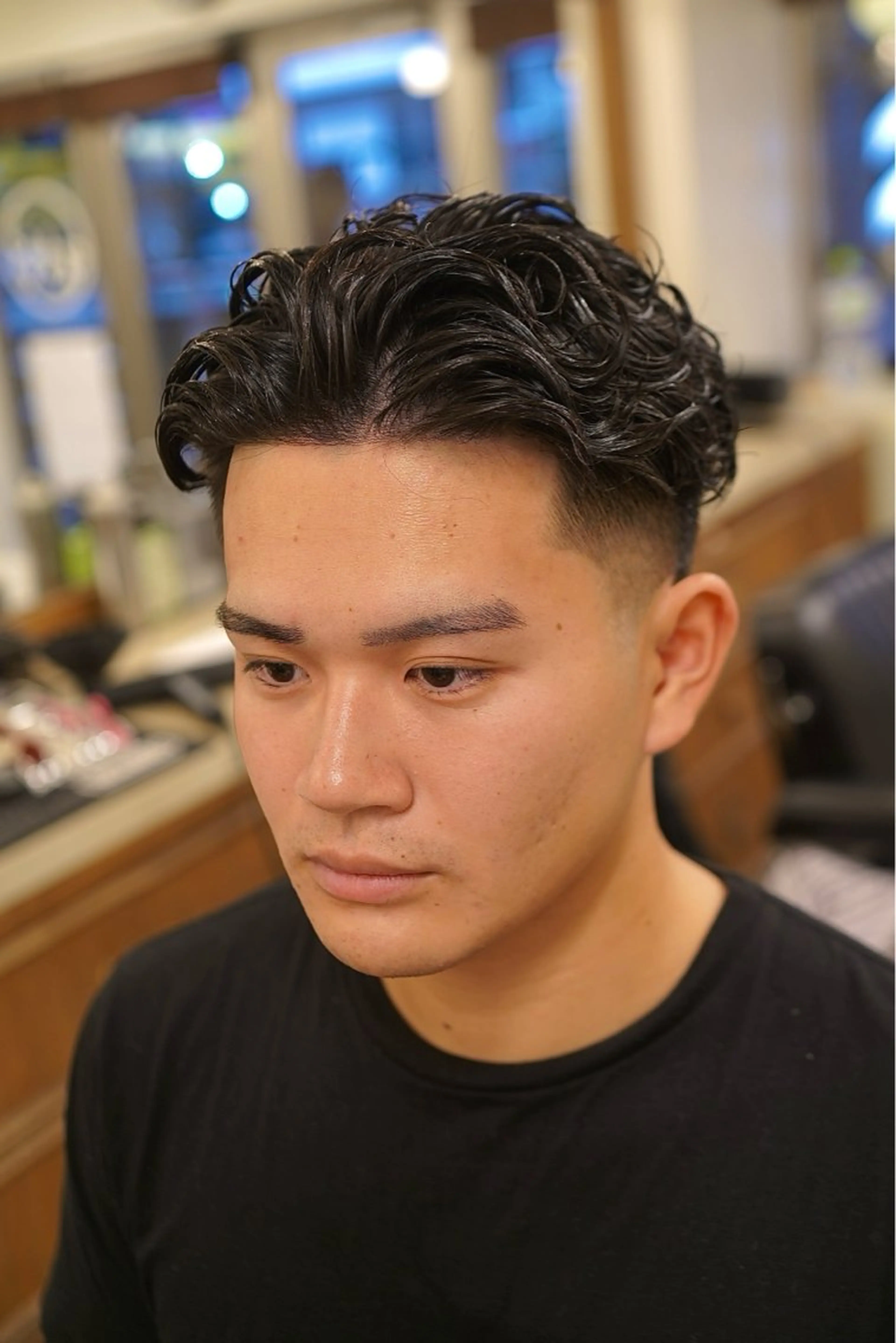 ショート パーマ メンズ フェードカット メンズパーマ カット パーマ 吉祥寺バーバー takumiのヘアスタイル