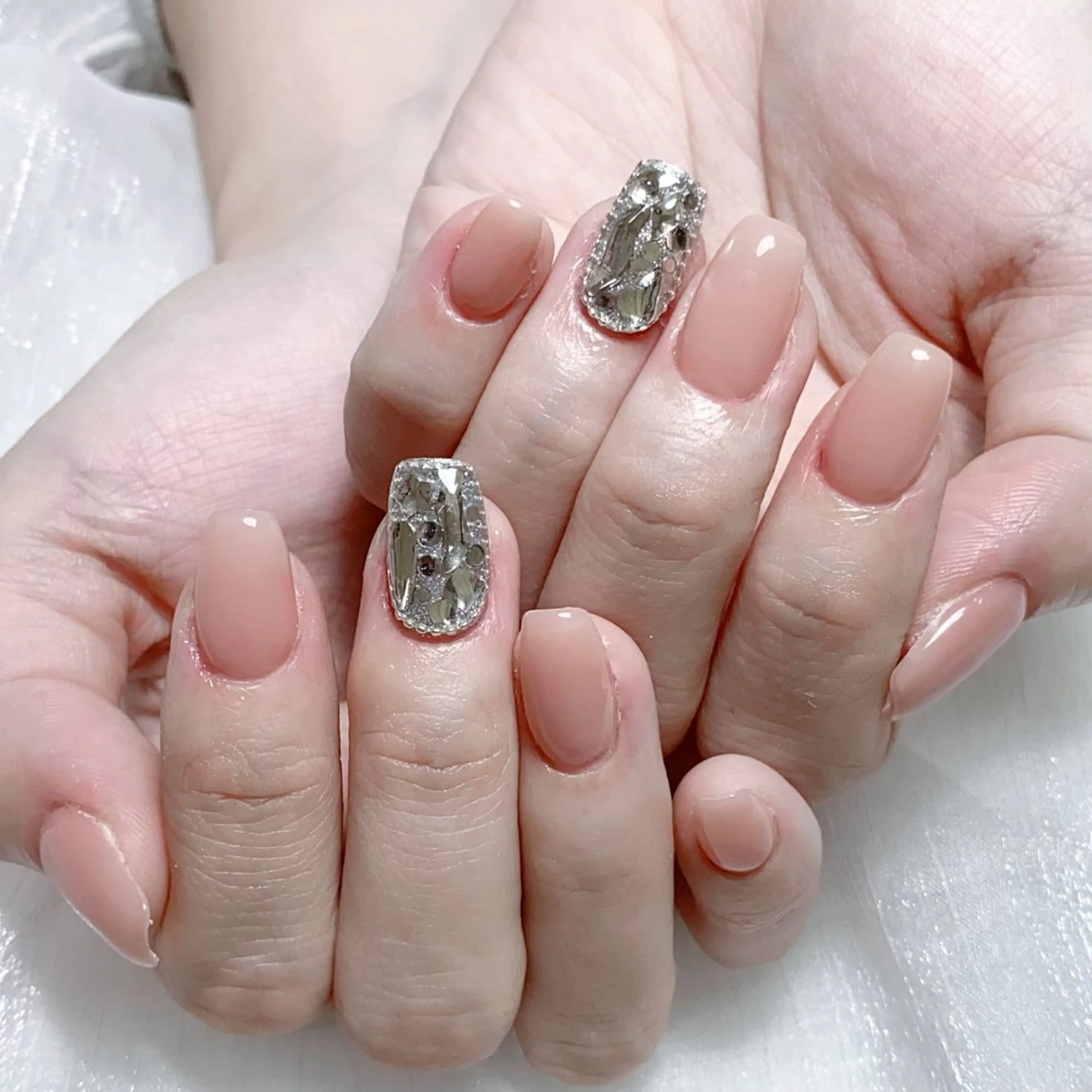 メンズ ネイル メンズ韓国風 アートネイル オーロラネイル ガーリー キラキラネイル ハンドネイル Nail salon 木にいるのネイルデザイン