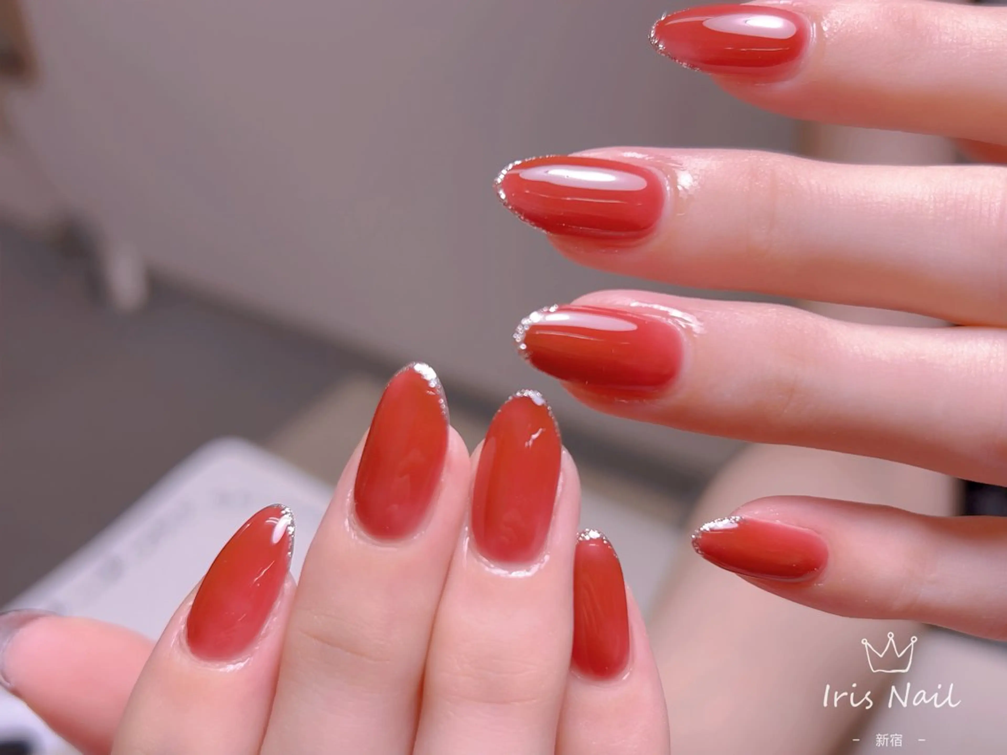 ネイル フレンチネイル ジェルネイル グラデーション 韓国ネイル マグネットネイル ハンドネイル 【長さ出し】 IRIS NAILのネイルデザイン