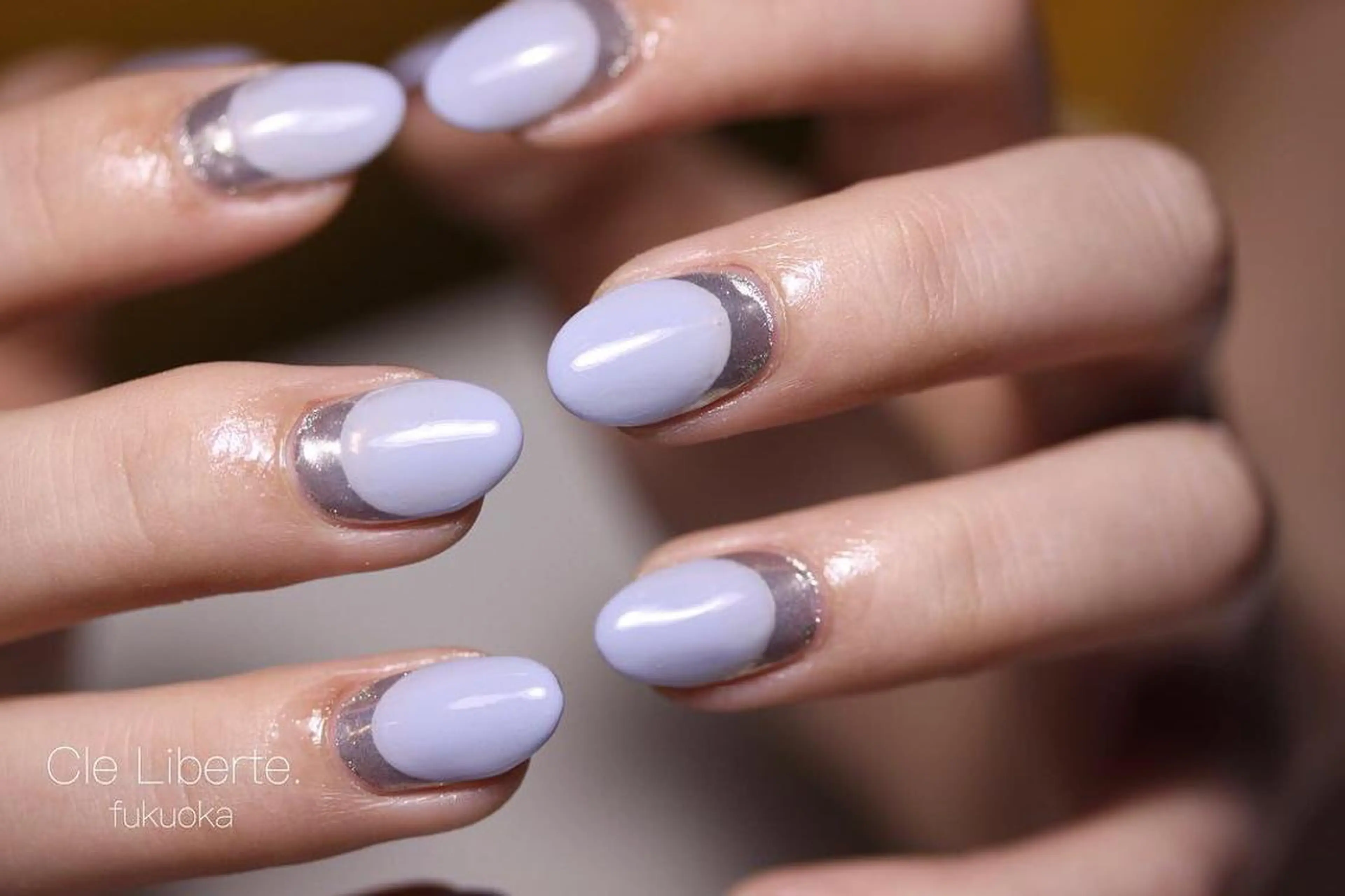 ネイル フレンチネイル ミラーネイル Elio 国泰寺のネイルデザイン