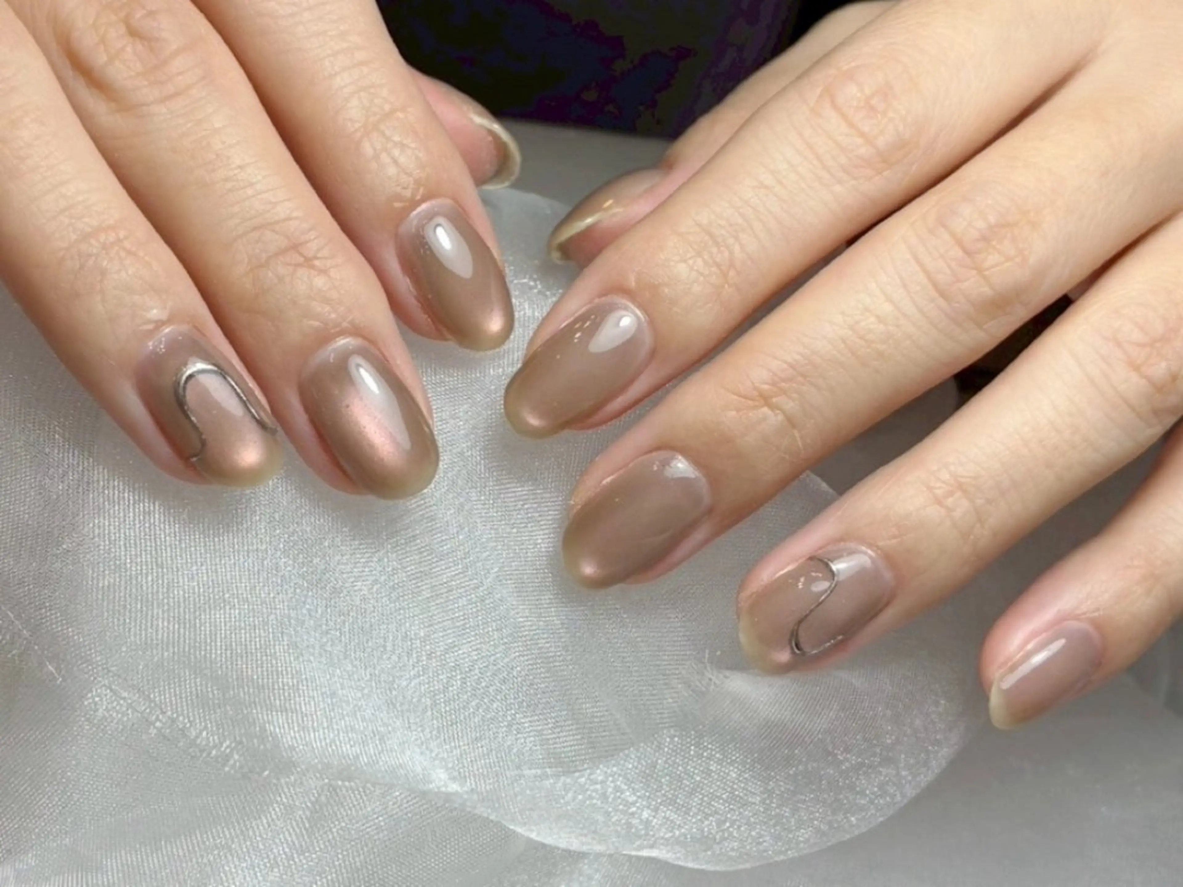 ネイル マグネットネイル ハンドネイル Mia nail 【平尾駅すぐ】のネイルデザイン