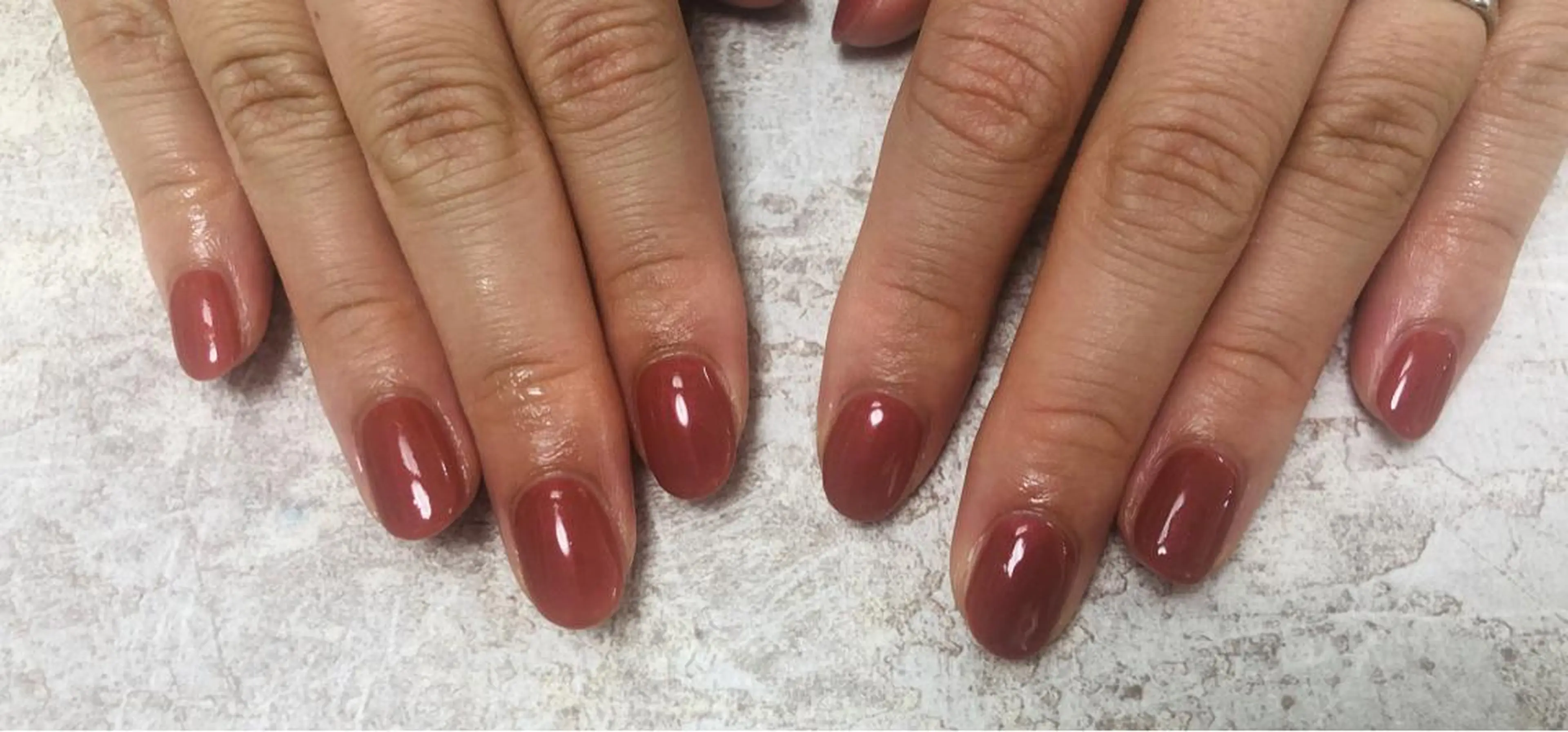 ネイル ワンカラーネイル オレンジ ハンドネイル mogunail &blowのネイルデザイン