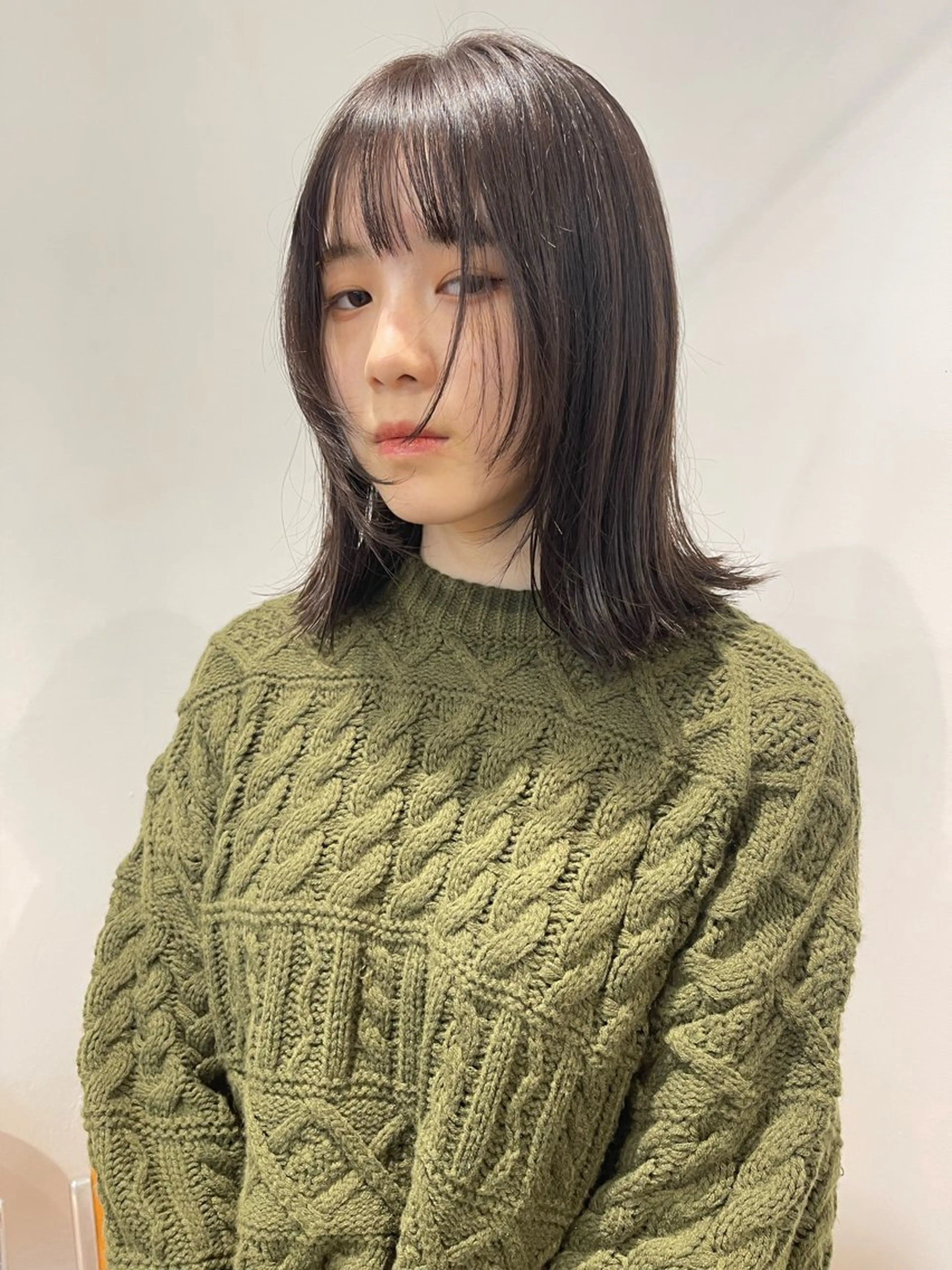 ミディアム カラー Terve.野崎 真里奈のヘアスタイル