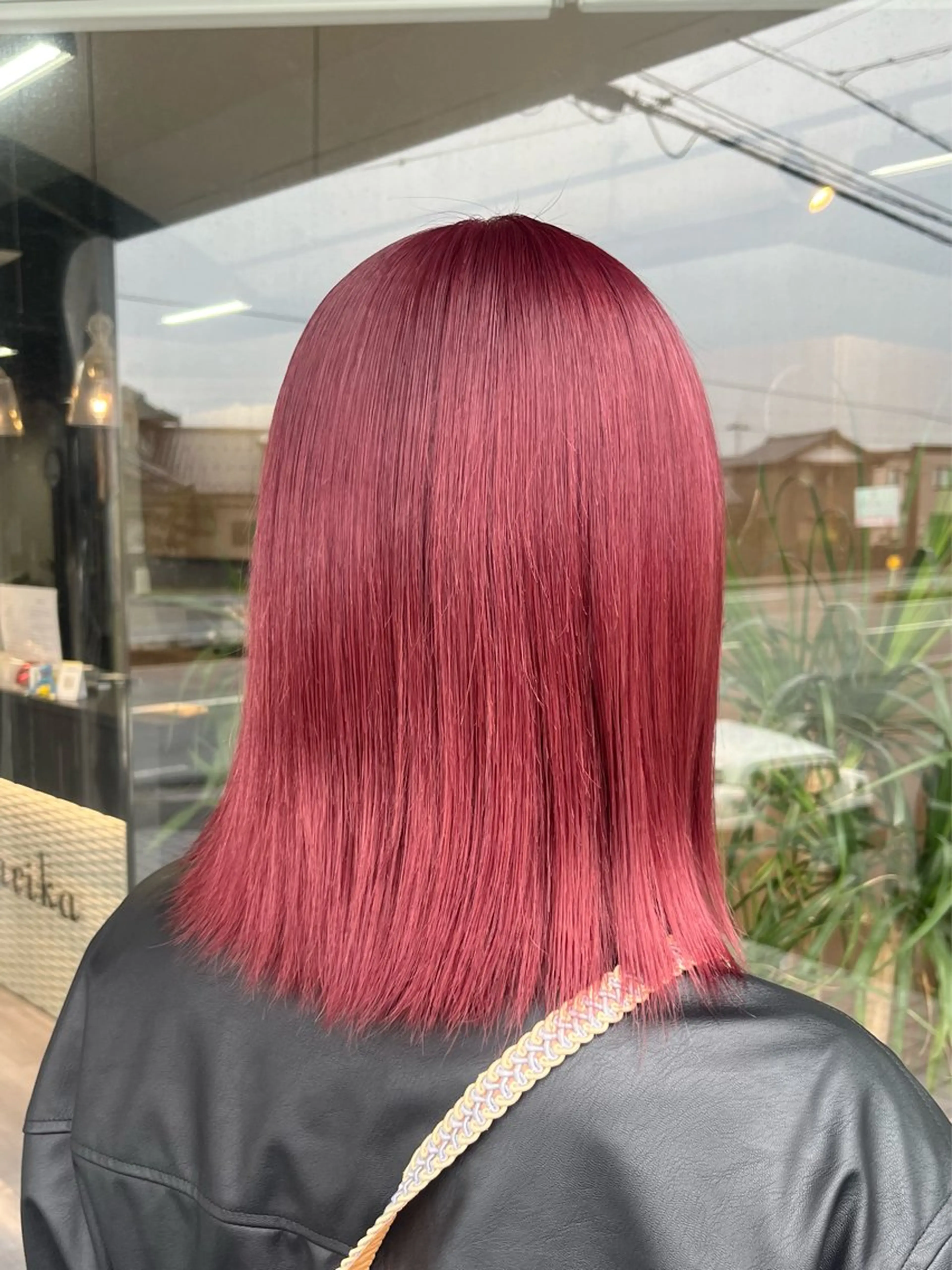 ミディアム alu yuinaのヘアスタイル