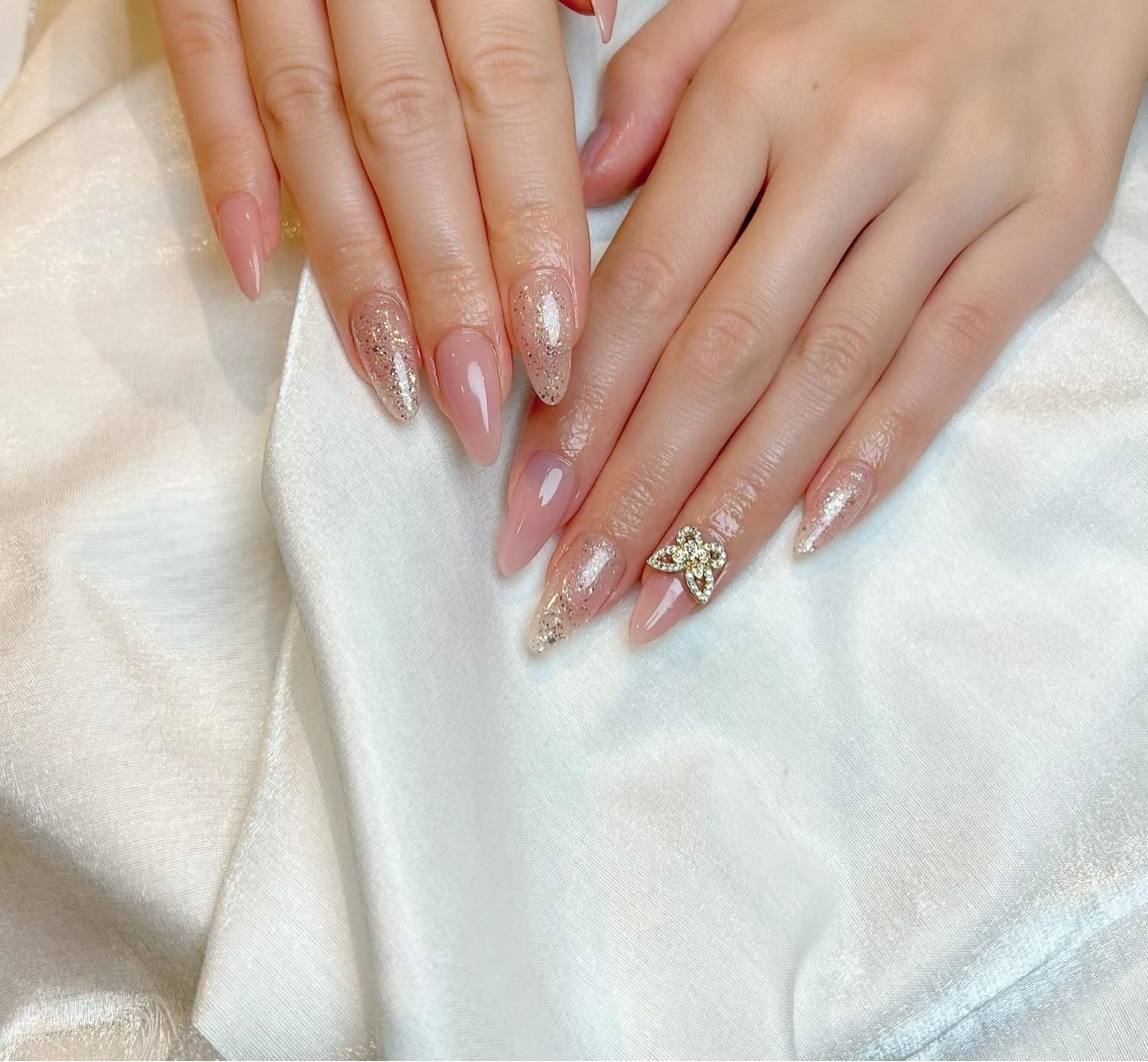 ネイル Lino+ ネイル&よもぎ蒸しのネイルデザイン