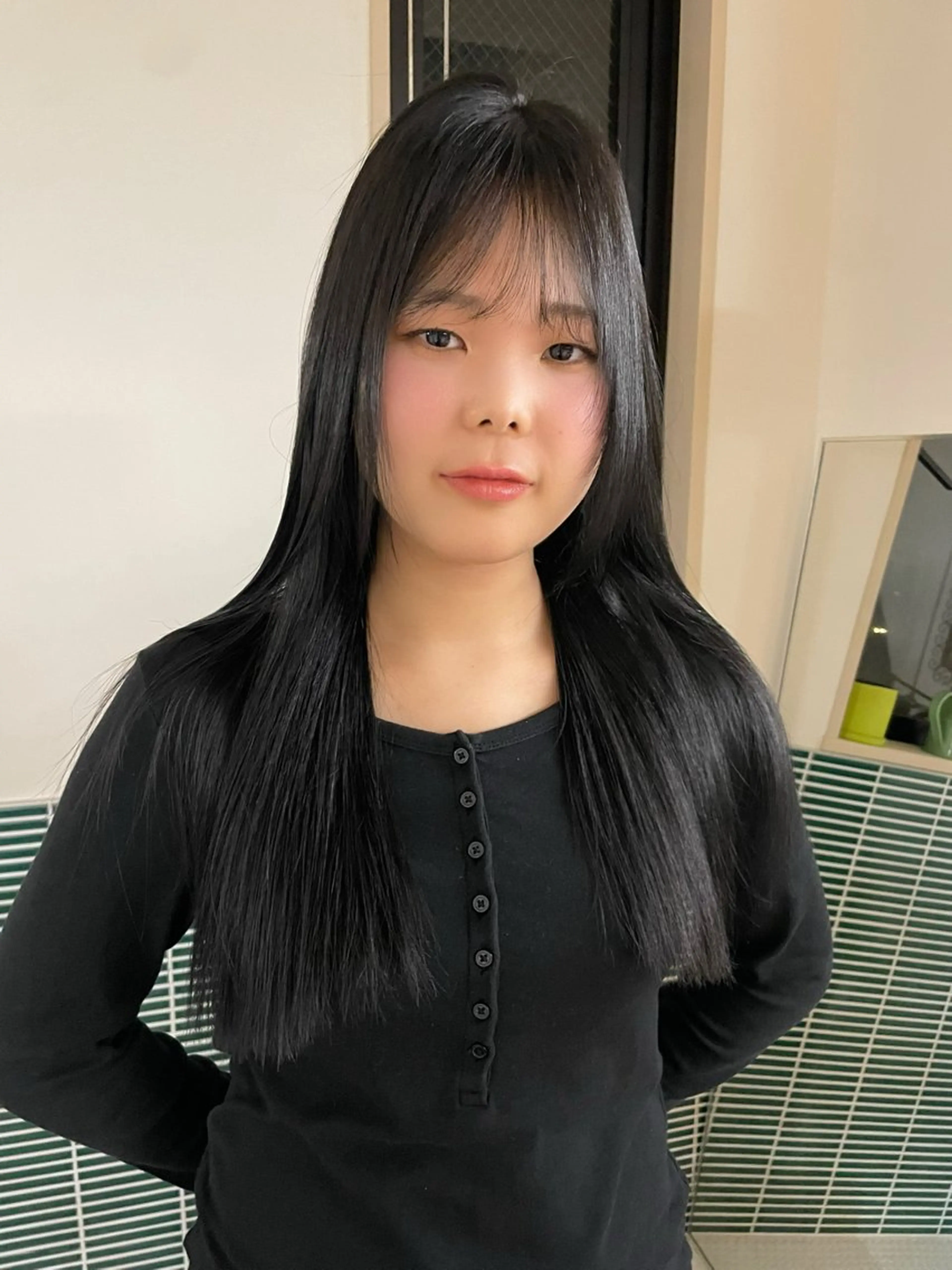 ロング カラー ハイトーン縮毛/縮毛 なーな🎀🤍のヘアスタイル