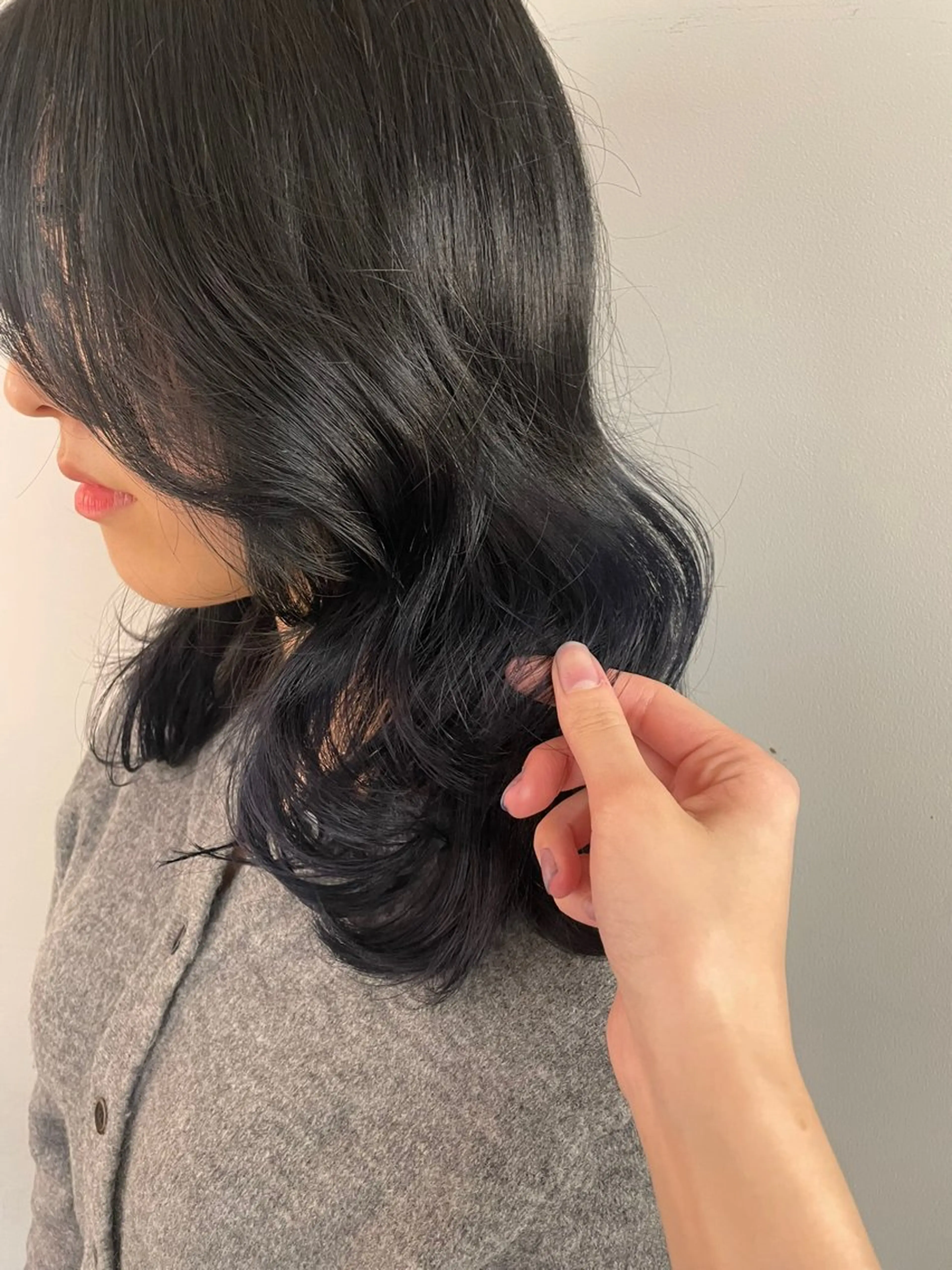 ミディアム ヘアカラー 菊地 心のヘアスタイル