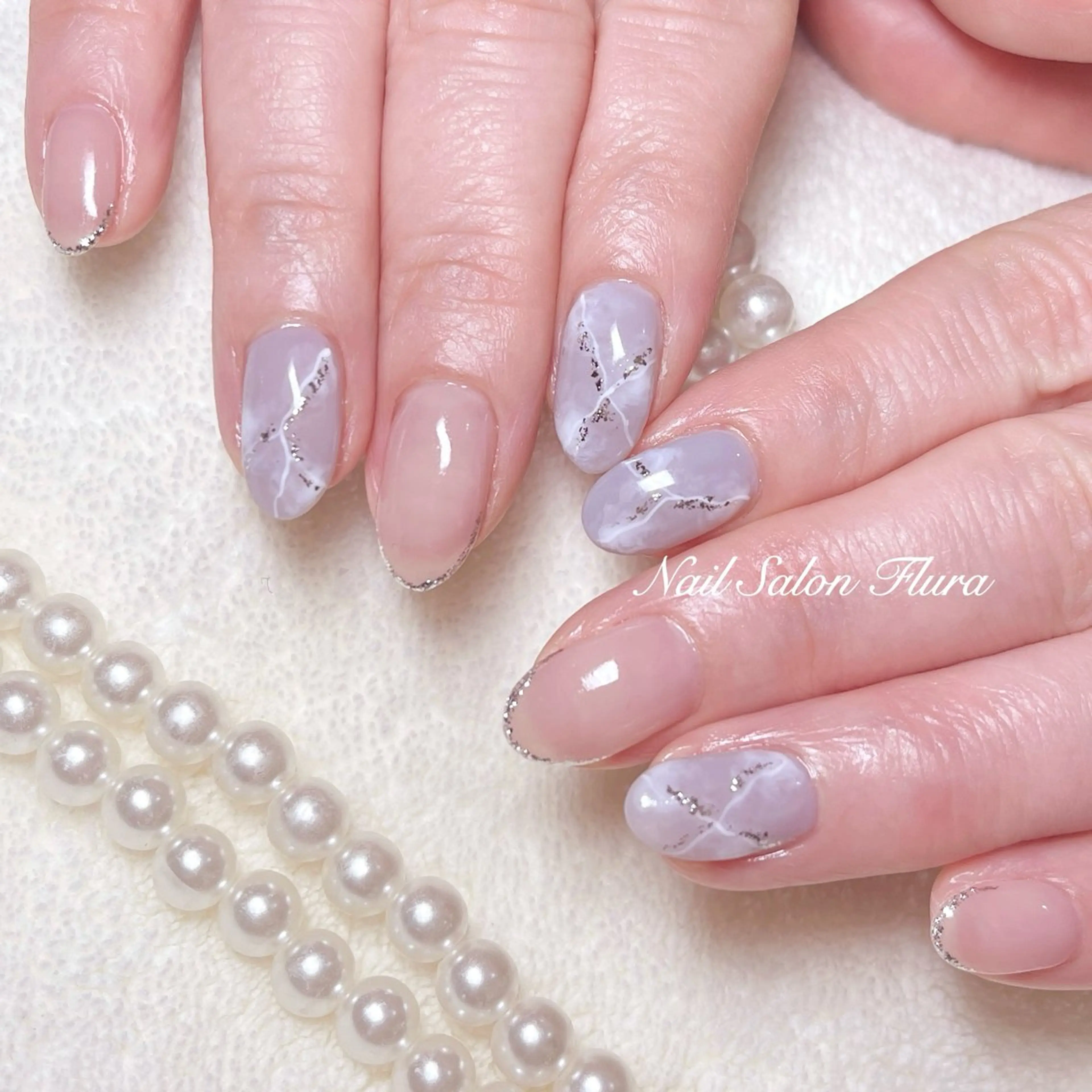 ネイル 大理石ネイル(マーブル) NailSalon Fluraのネイルデザイン