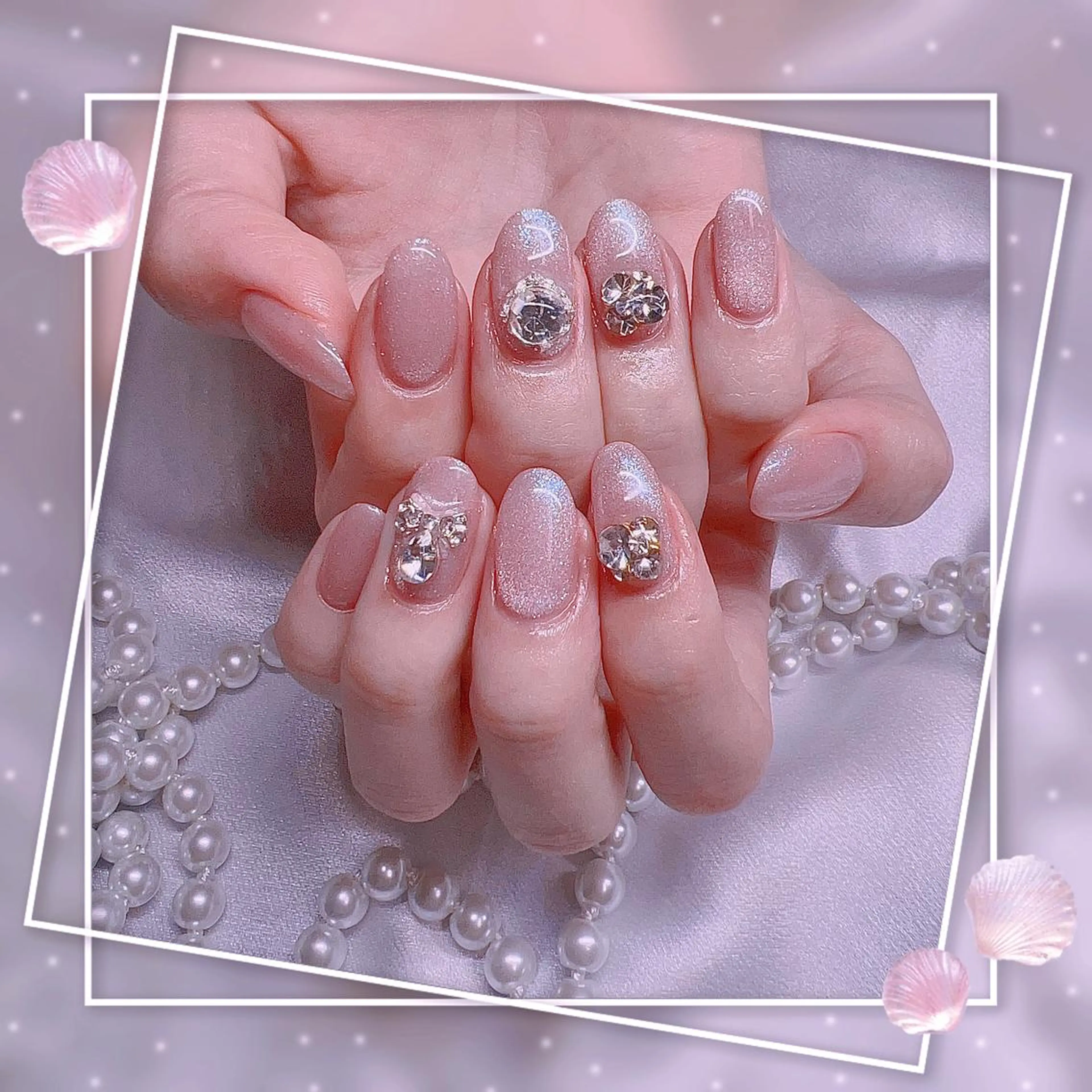 ネイル フレンチネイル キラキラネイル 韓国ネイル マグネットネイル マグネットフレンチ ハンドネイル ハンドケア Chill Nailsalonのネイルデザイン