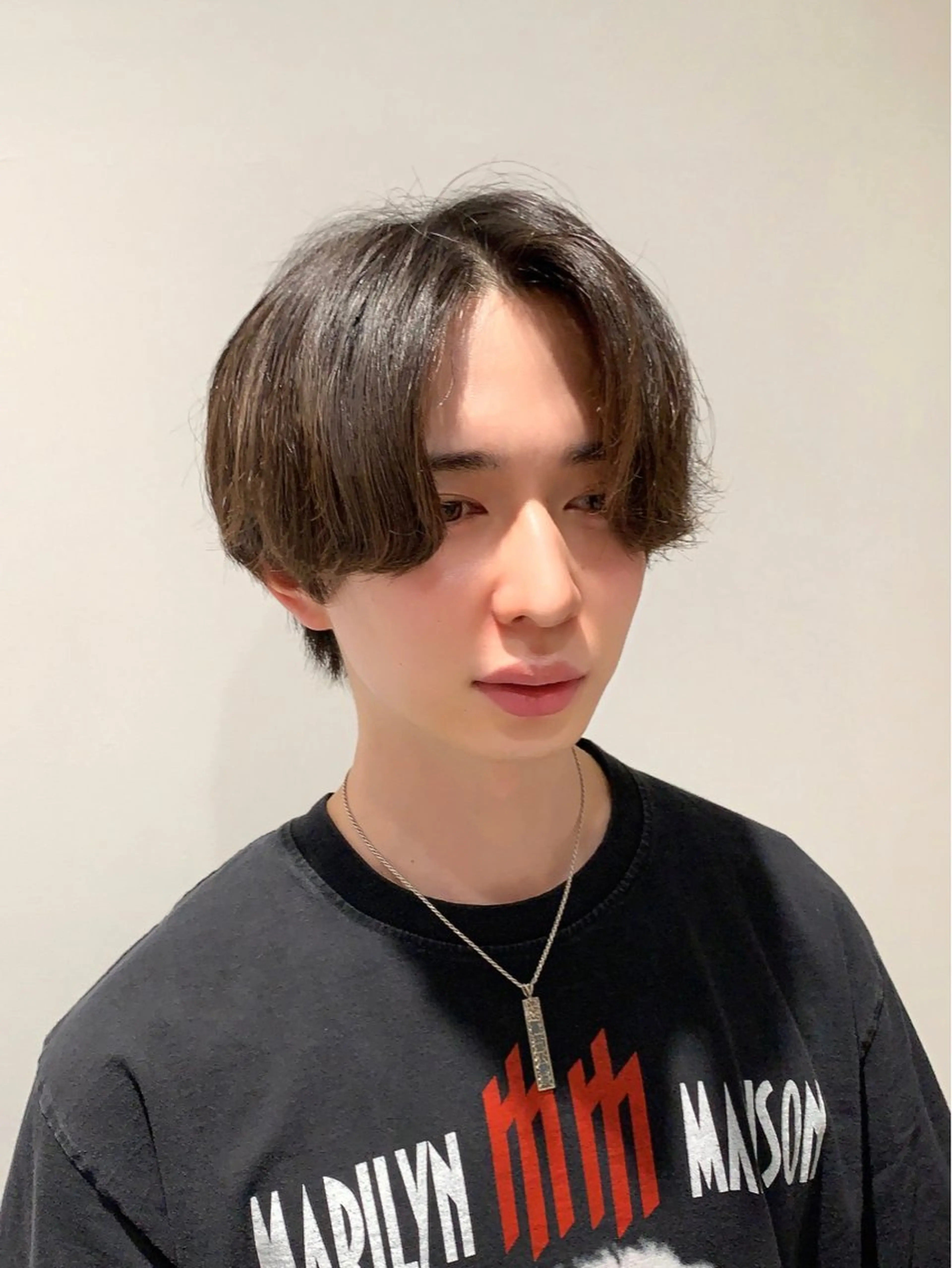 メンズ センターパート マッシュ メンズパーマ メンズツイストパーマ 刈り上げ カット トリートメント 韓国ヘア/レイヤー/ 顔まわり/りょーとのヘアスタイル