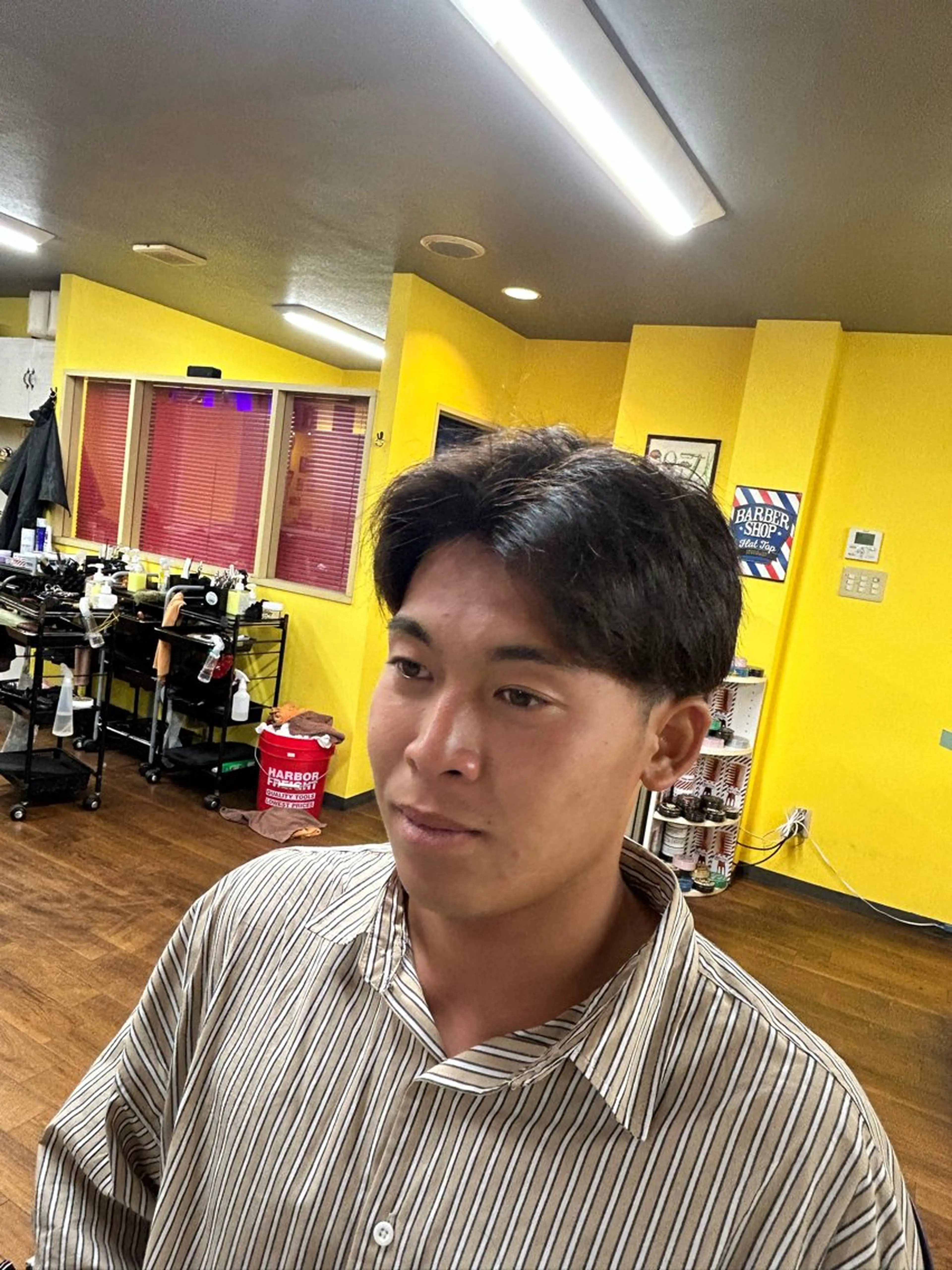 ショート メンズ ブラケン 恵太　アンソニーのヘアスタイル