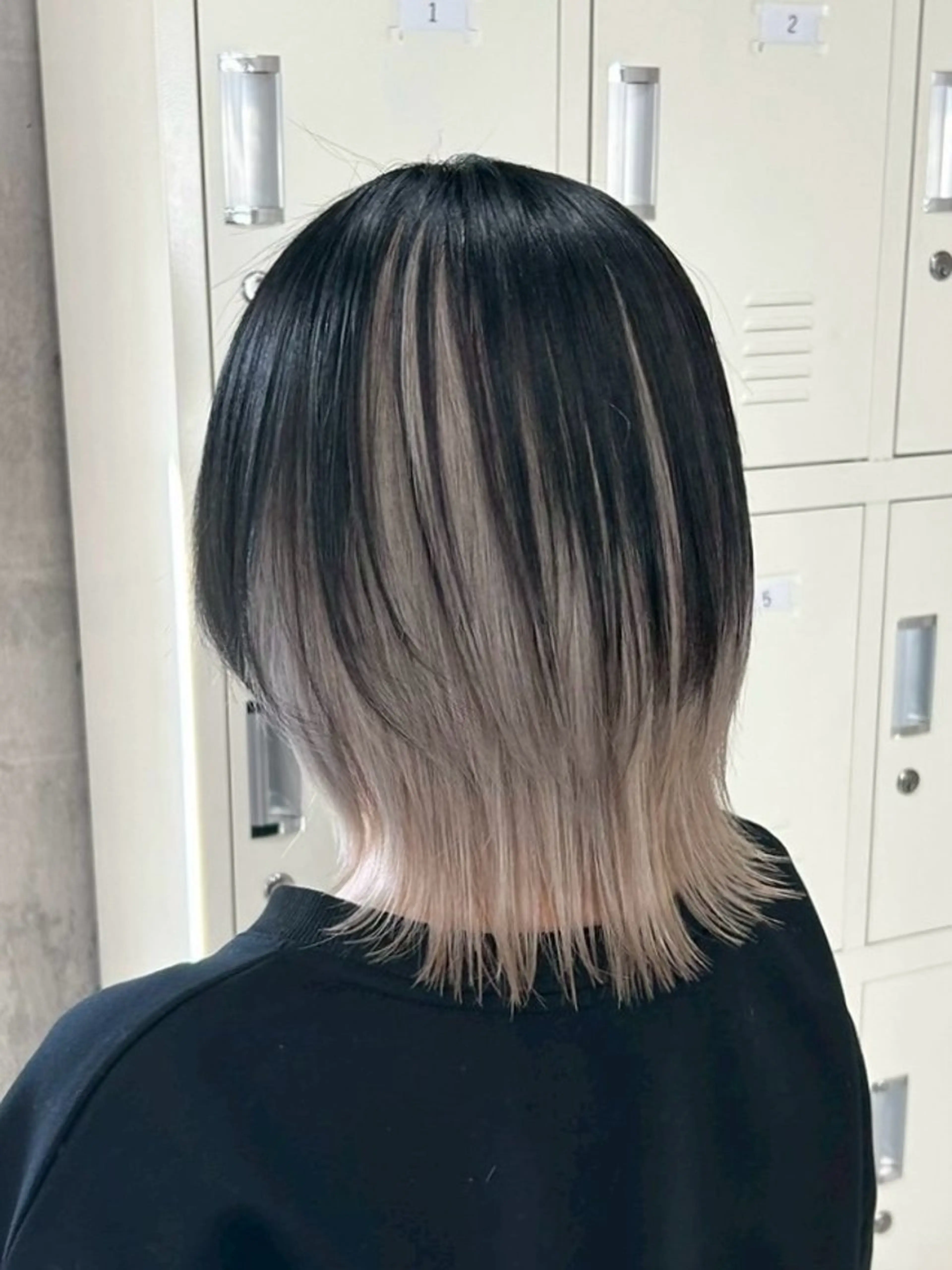 セミロング カラー パーマ ヘアアレンジ メンズ キッズ カット トリートメント レイヤー×ハイトーン / mihana🪐のヘアスタイル