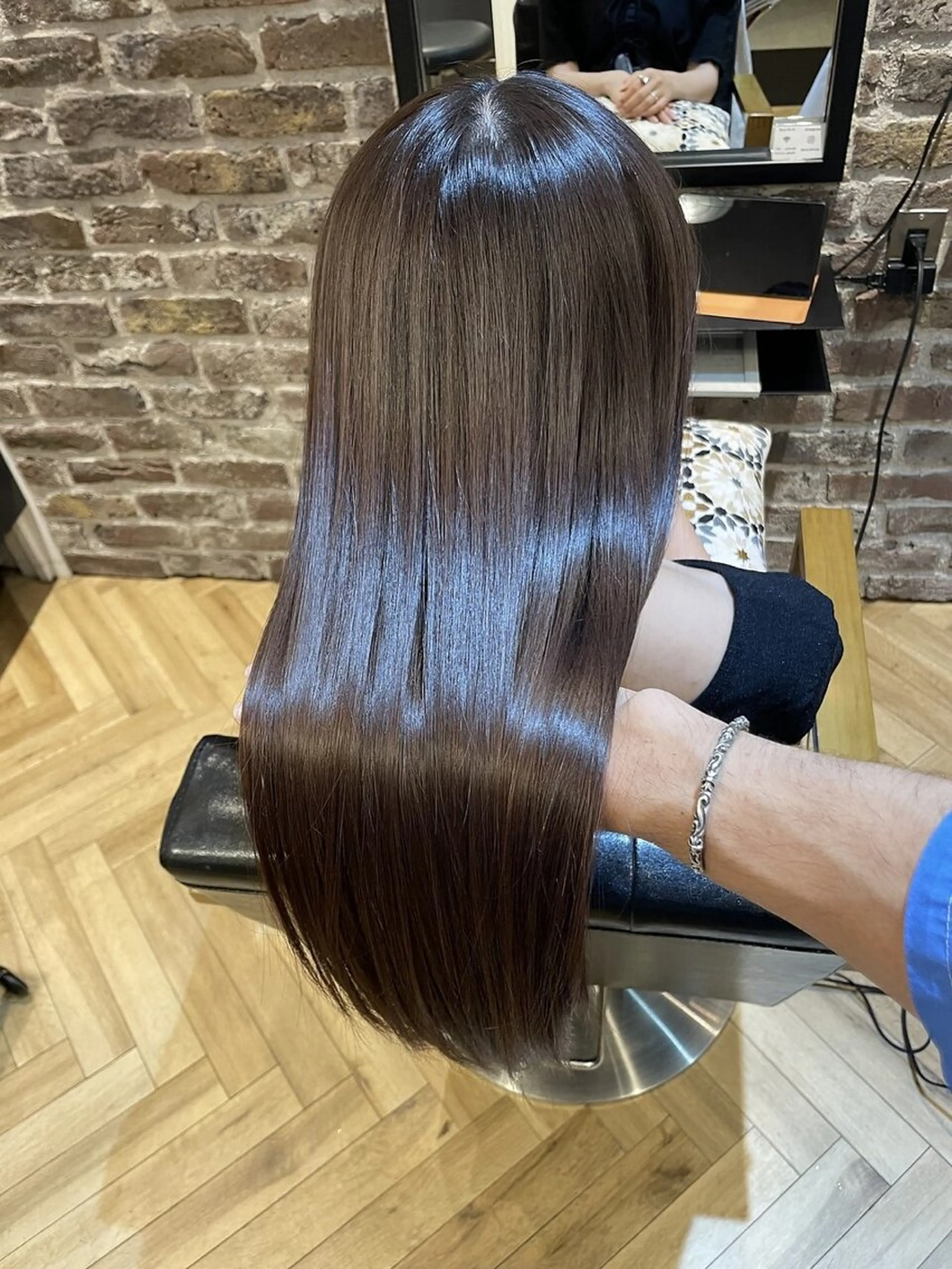 カラー ヘアカラー トリートメント 小林 広汰のヘアスタイル